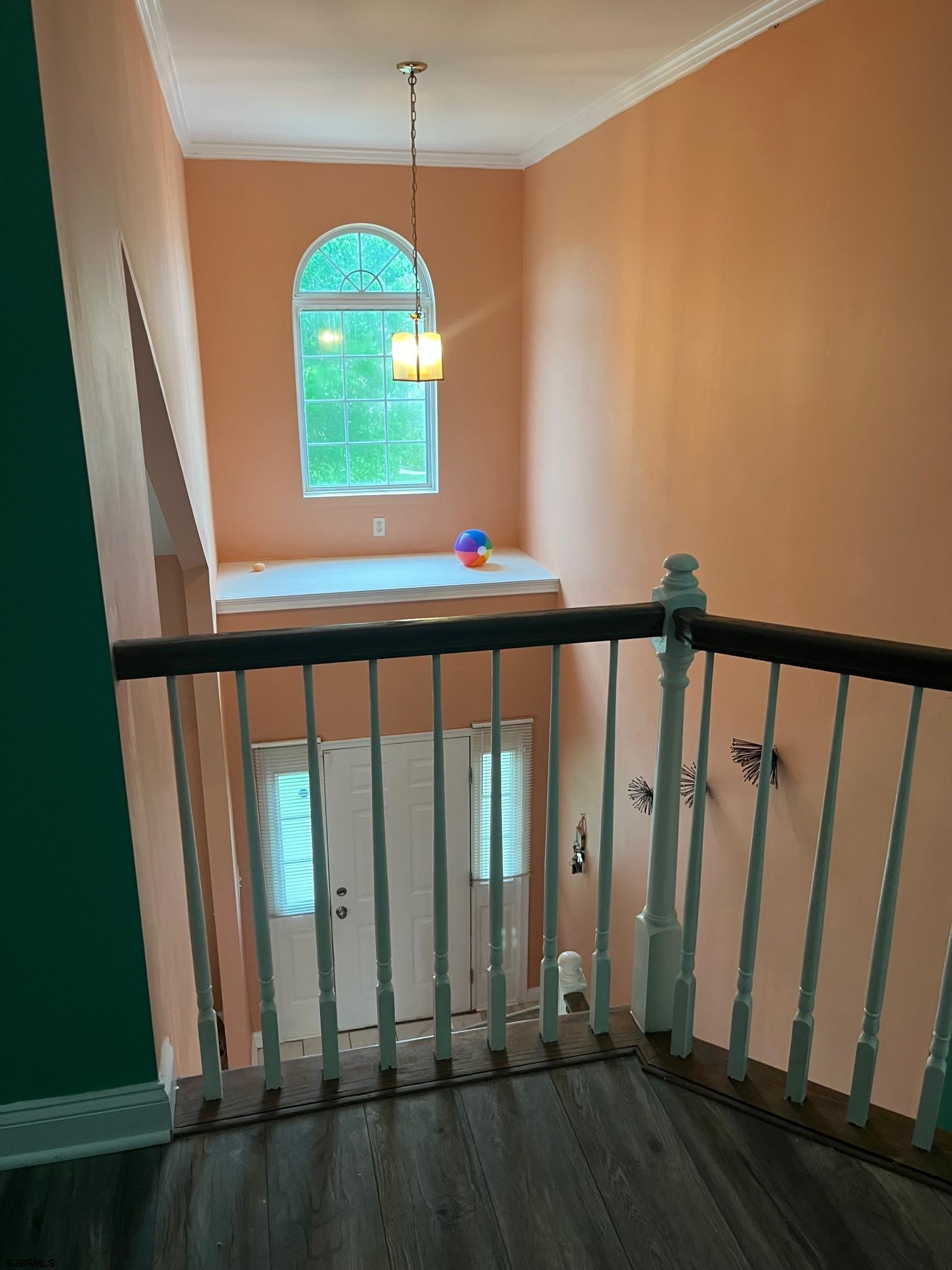 214 E Kennedy Dr