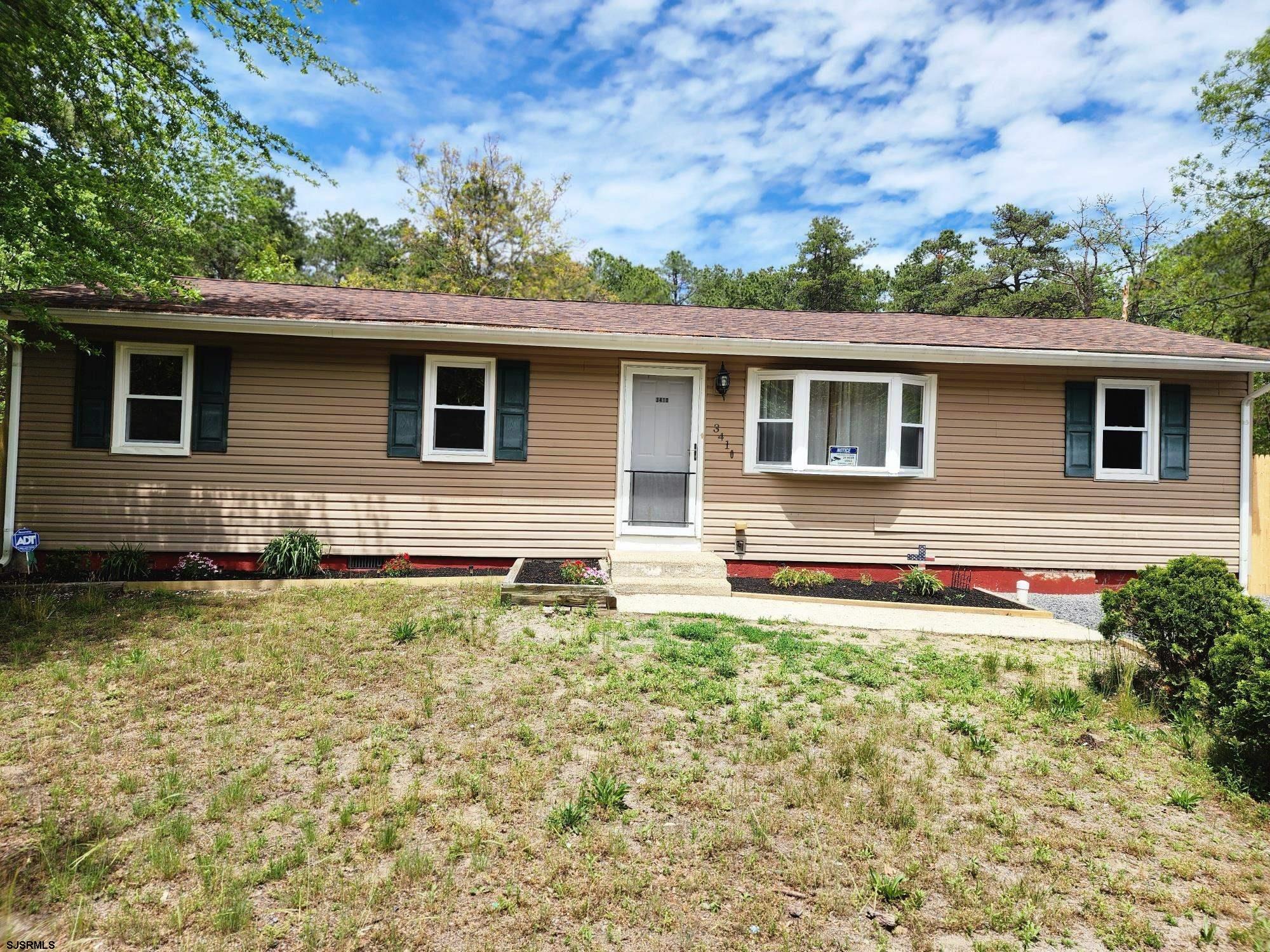 3410 E Lakeview Dr