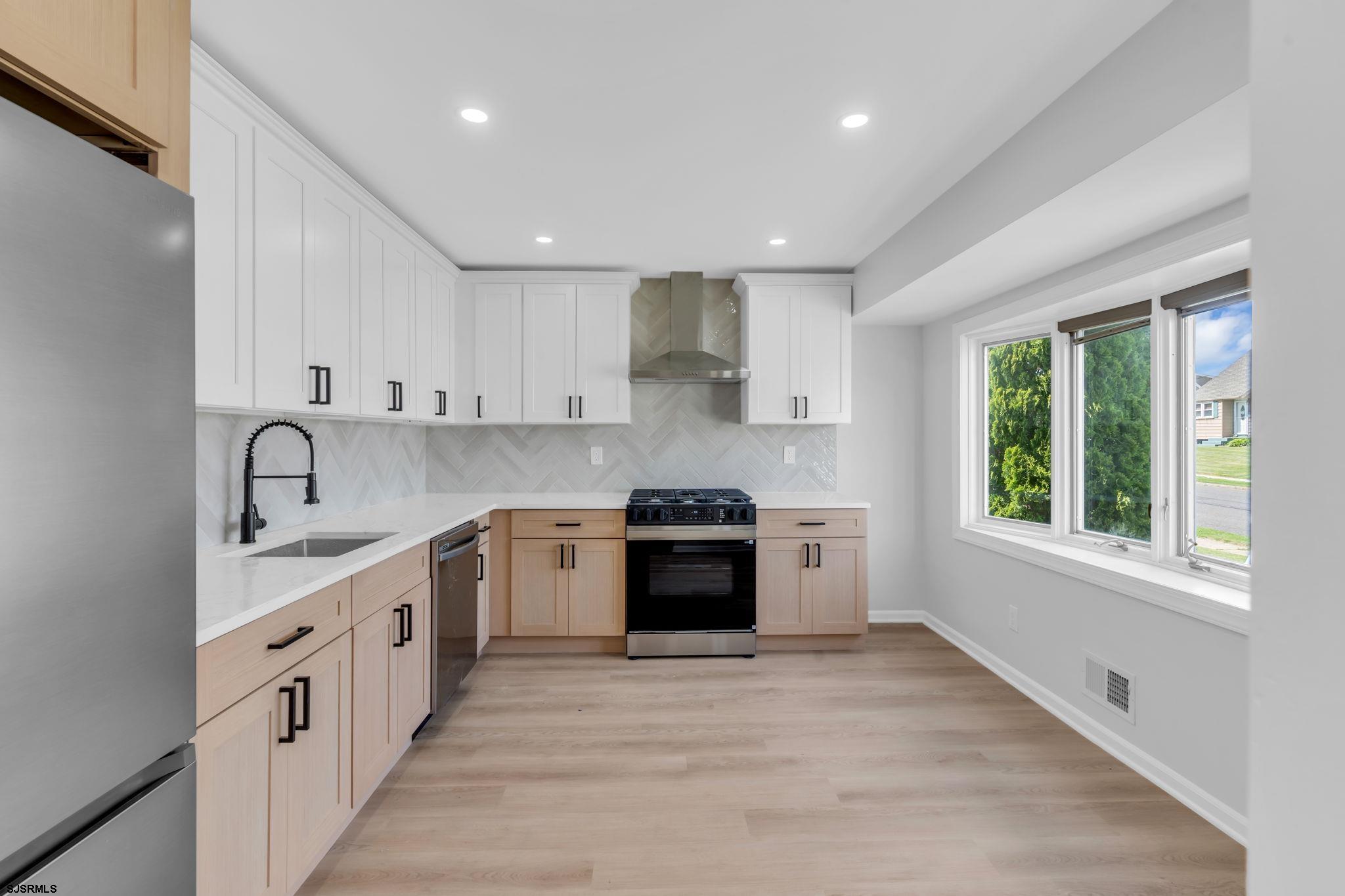 16 Falmouth Road