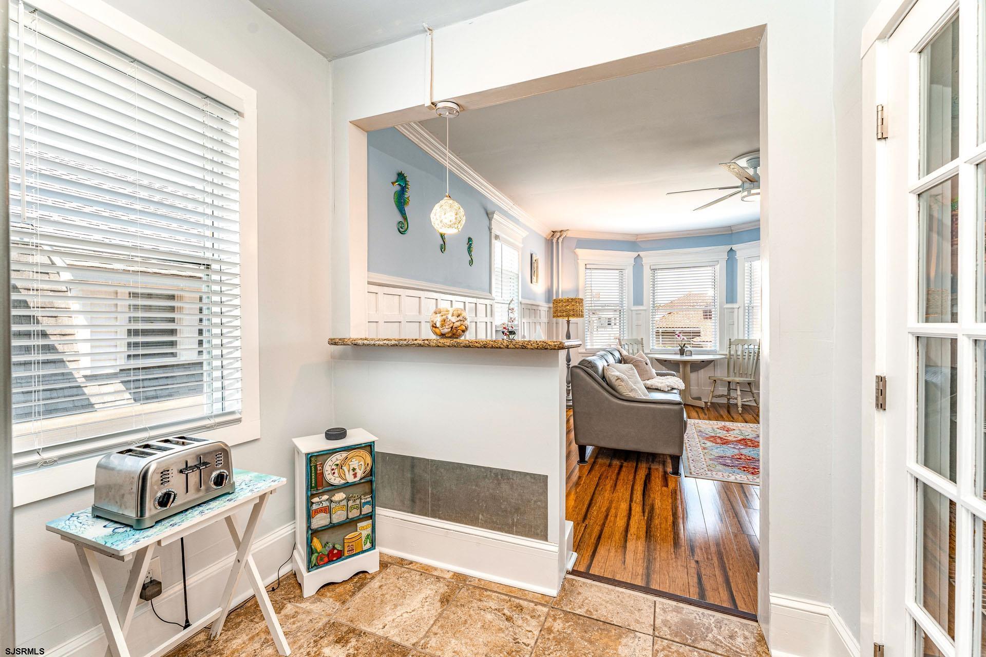 5003 Atlantic Avenue