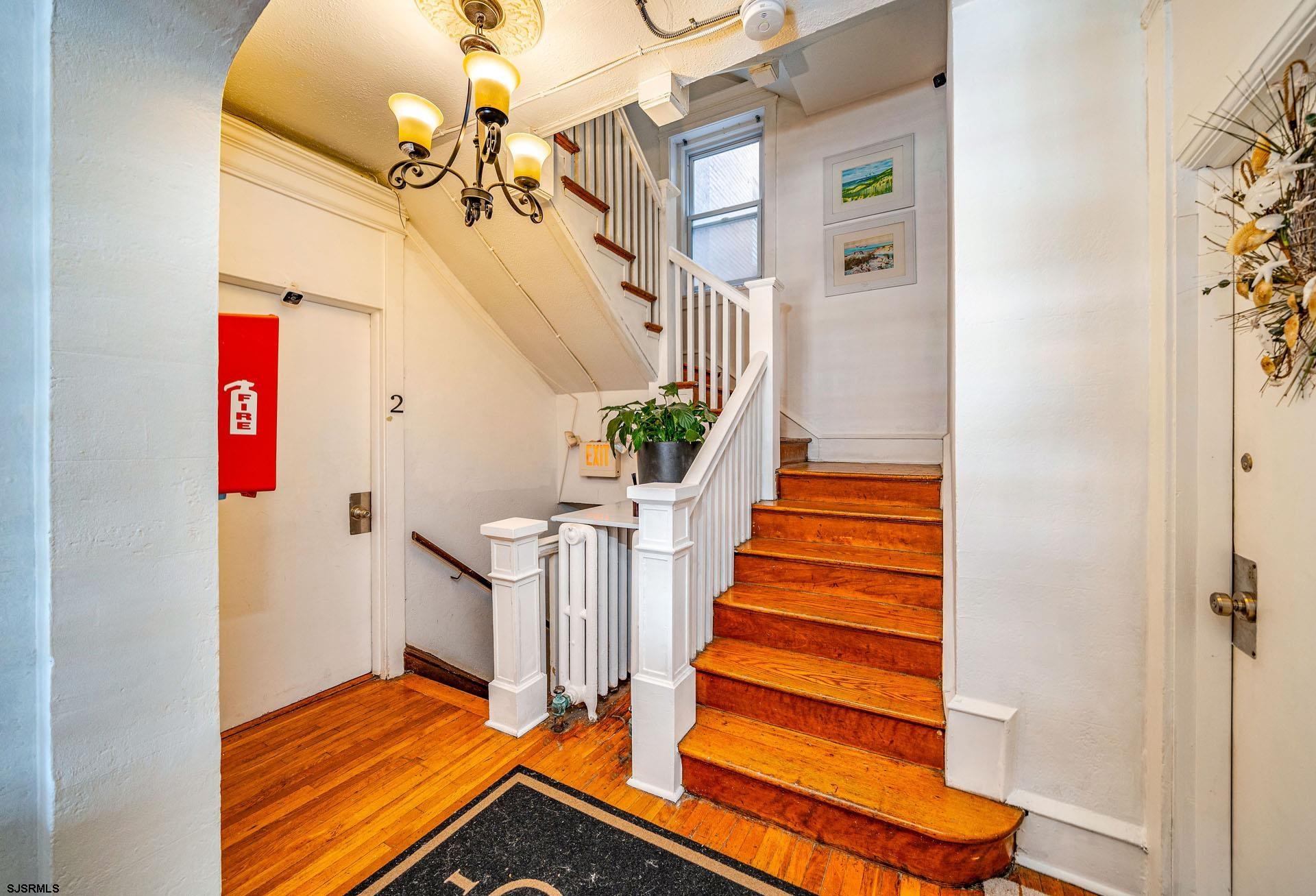 5003 Atlantic Avenue - Picture 4