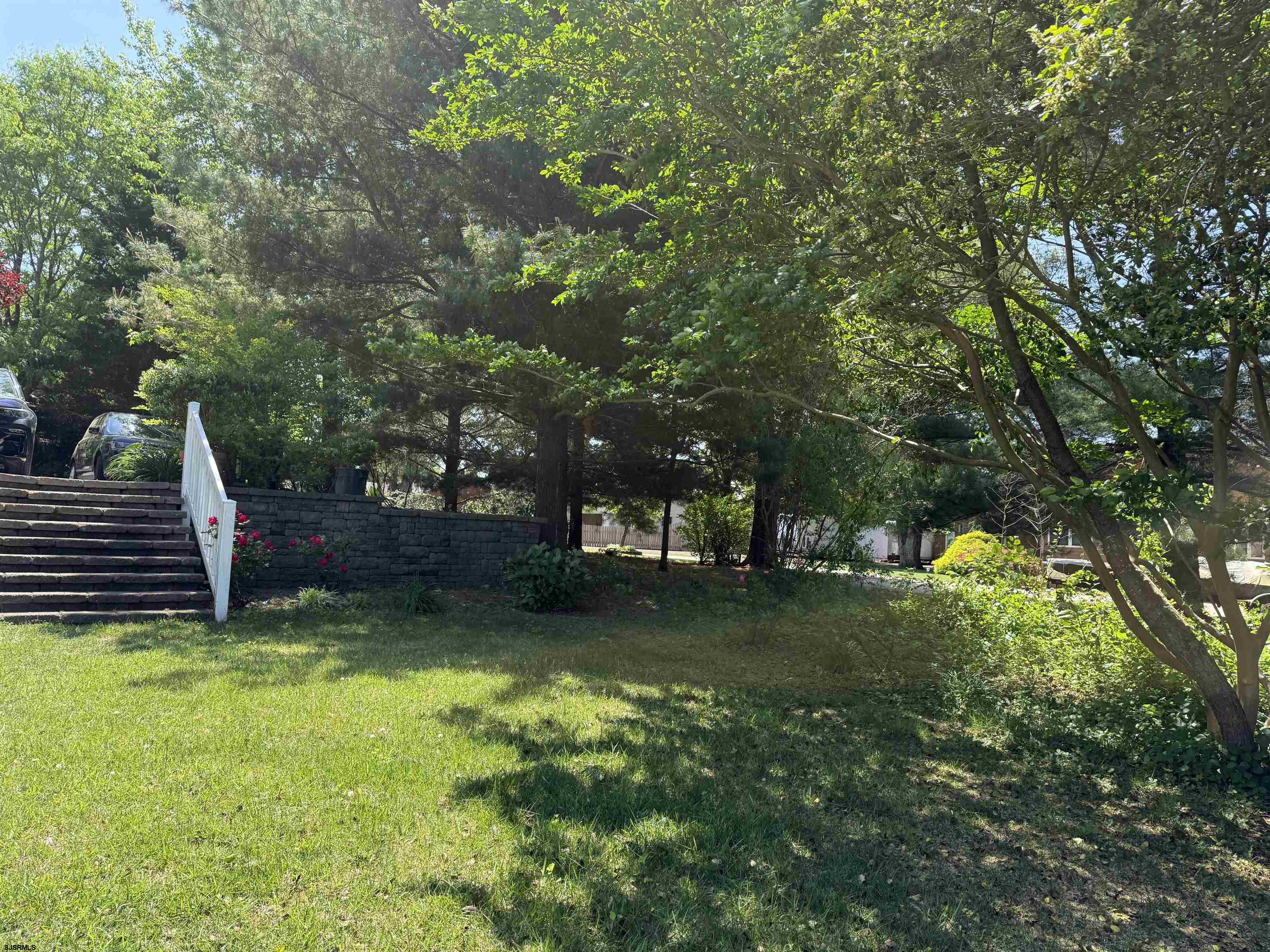 1 Barr Ct