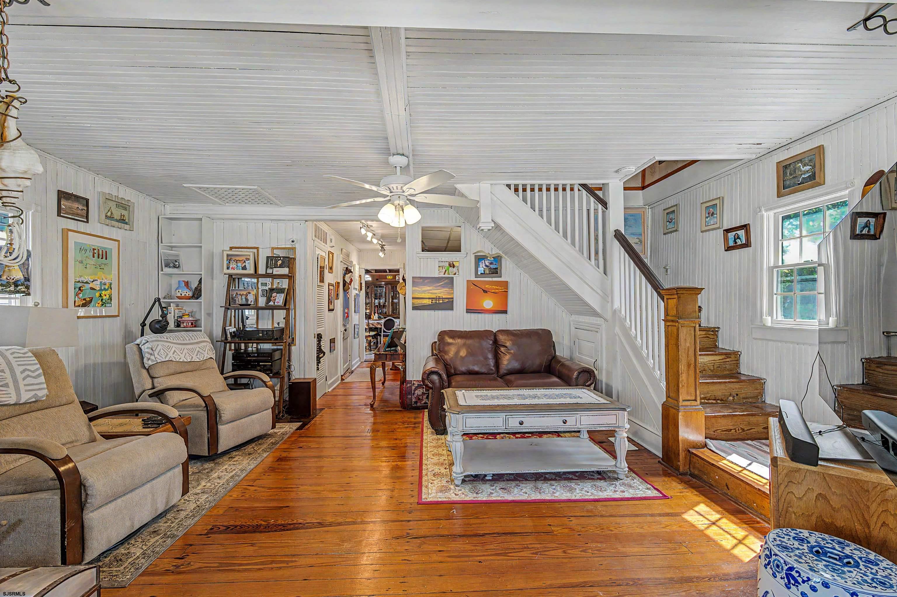 118 Waterway Avenue