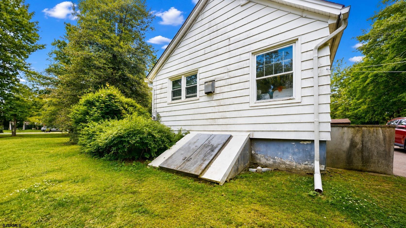 435 Washington Avenue