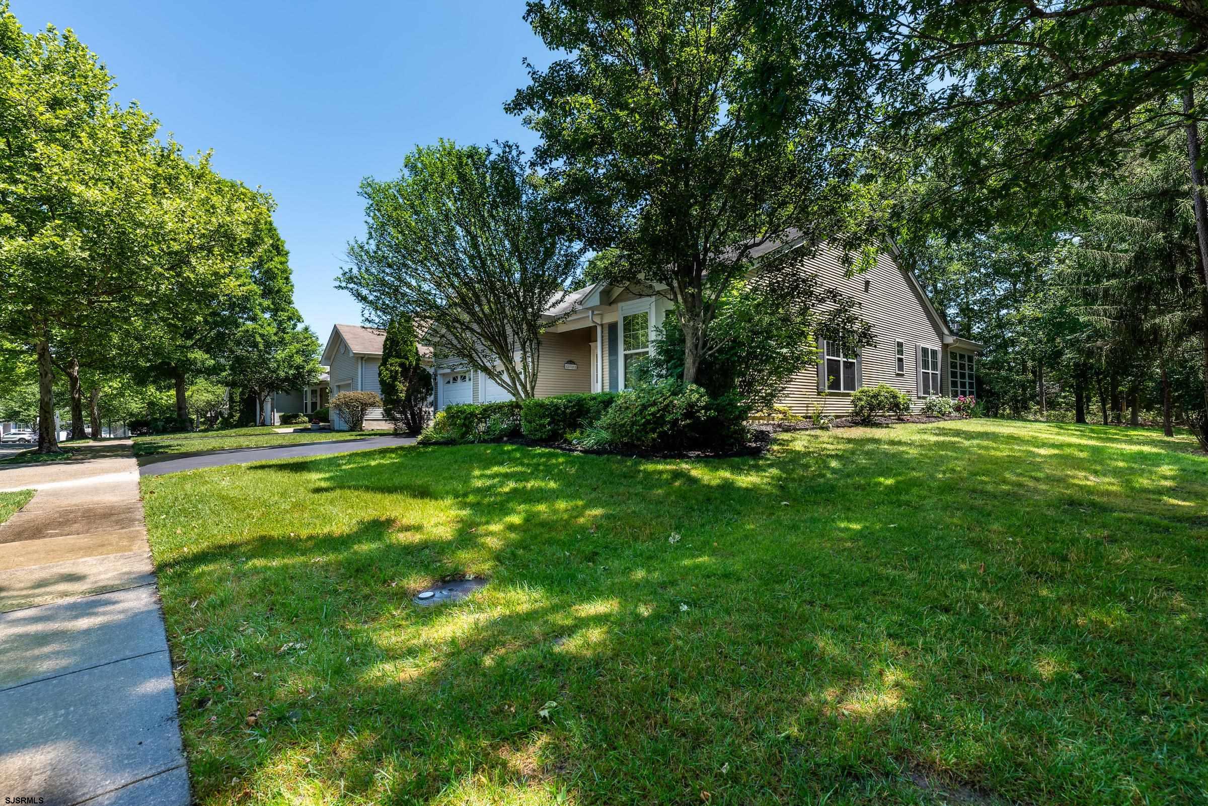 2 Derby Dr - Picture 3