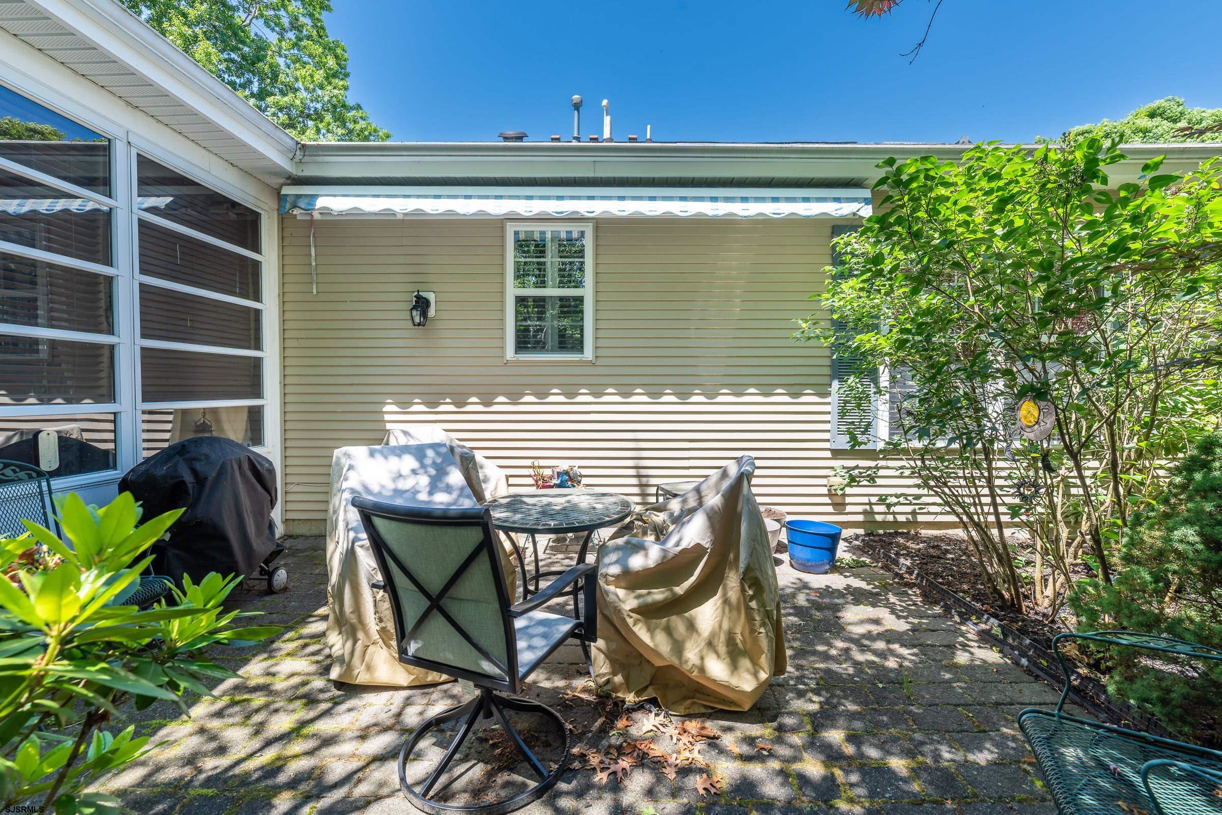2 Derby Dr