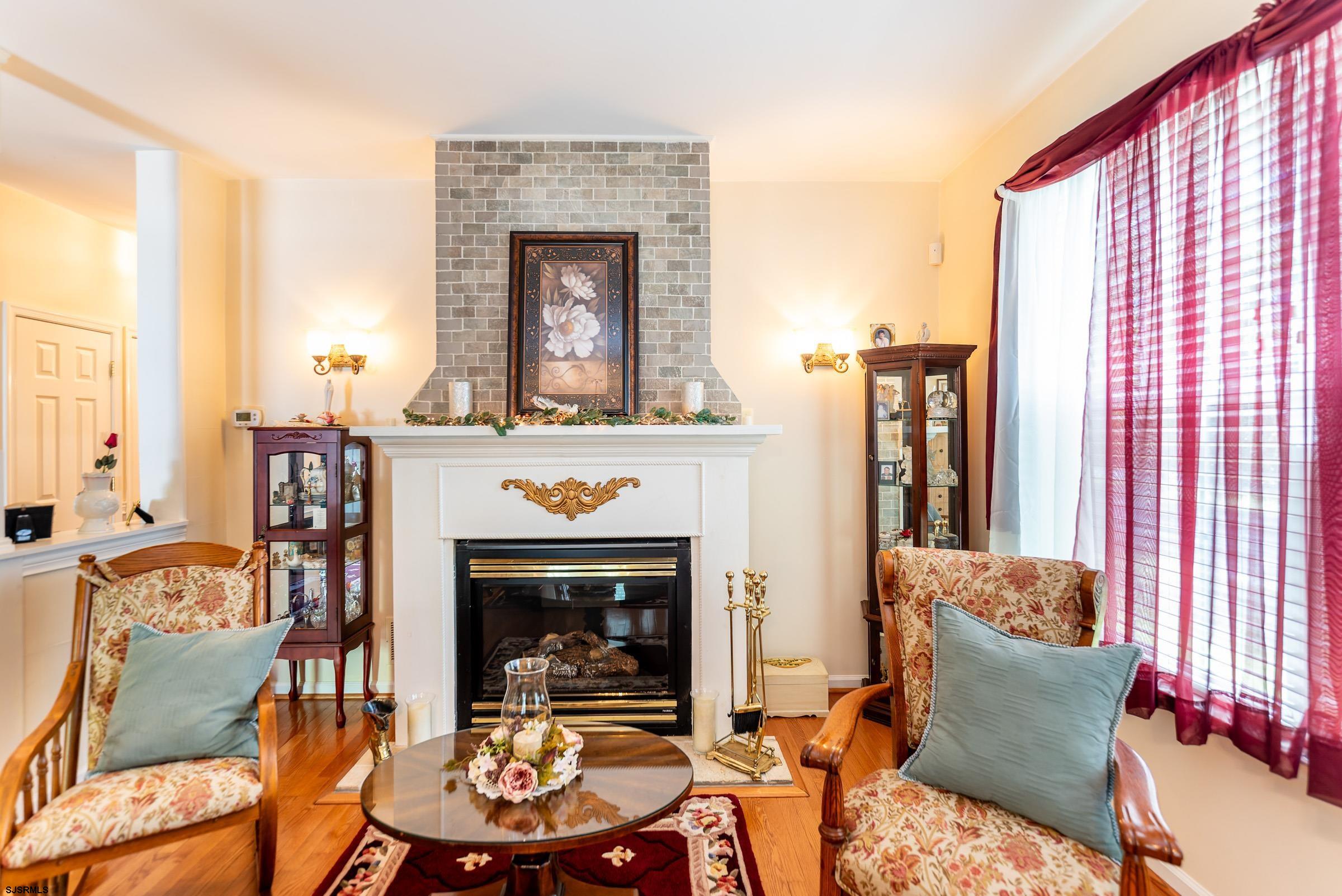 2 Derby Dr