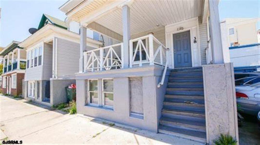 38 N IOWA Avenue - Chelsea