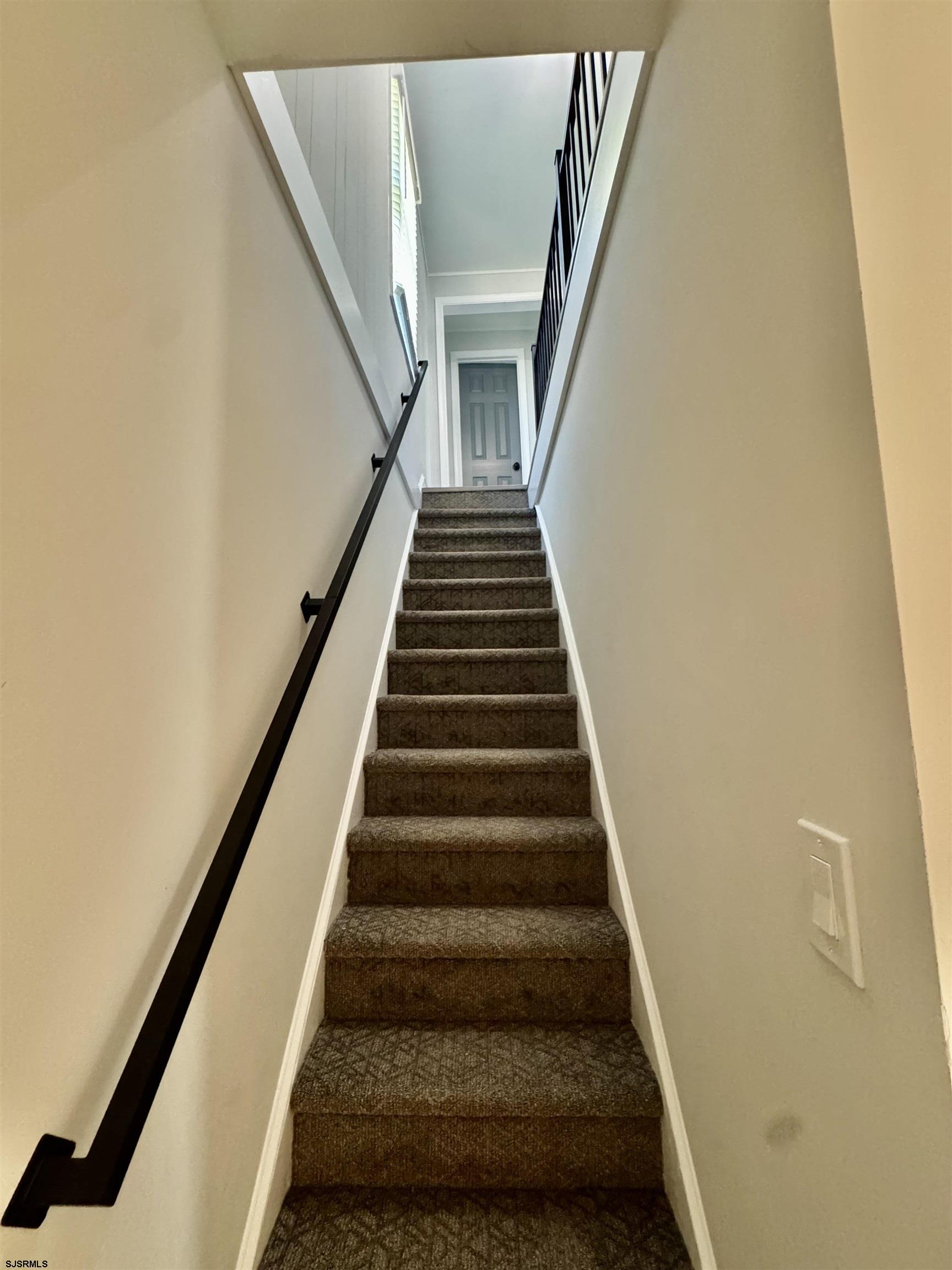 24 N THIRD ST