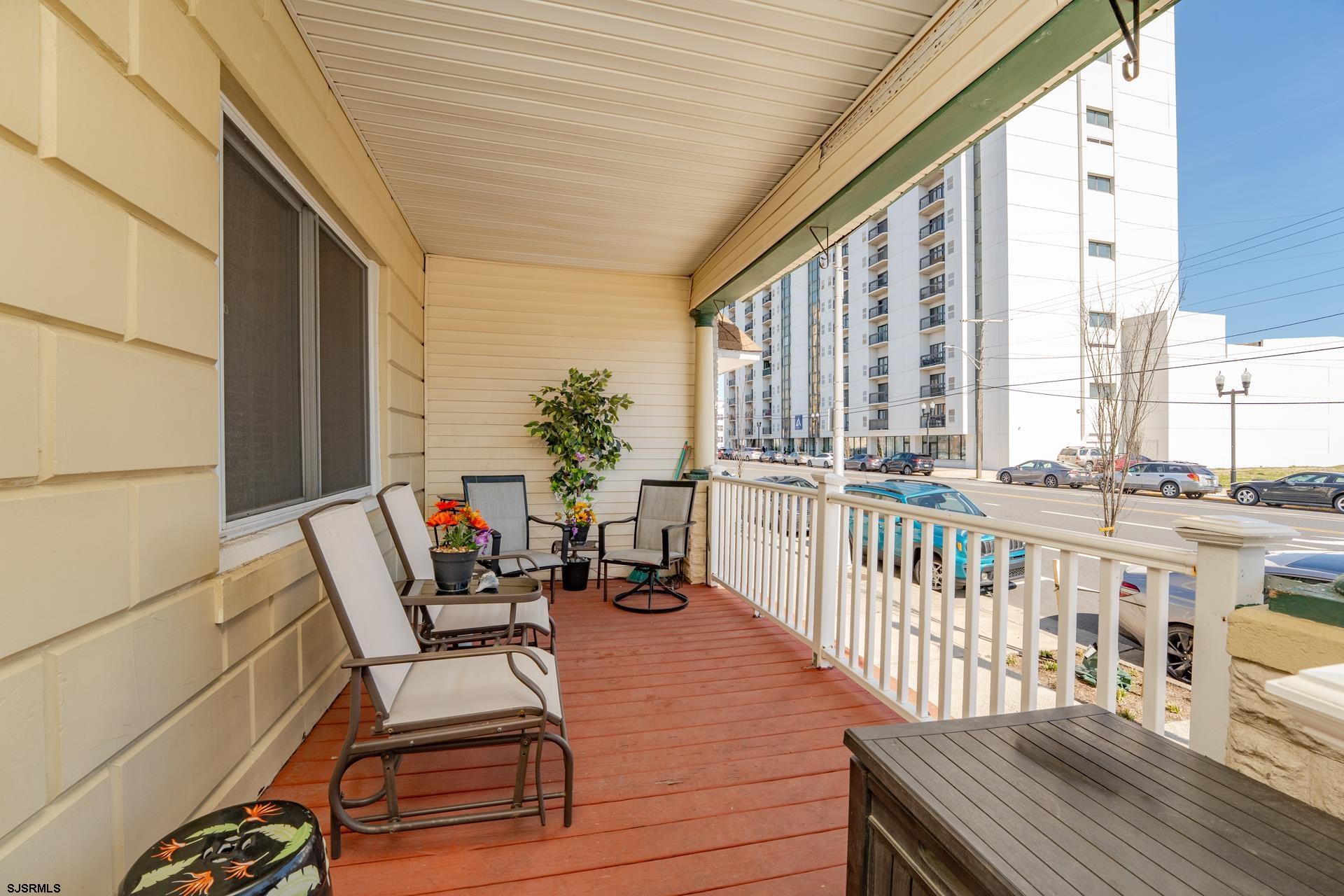 323 Atlantic Avenue - Picture 4