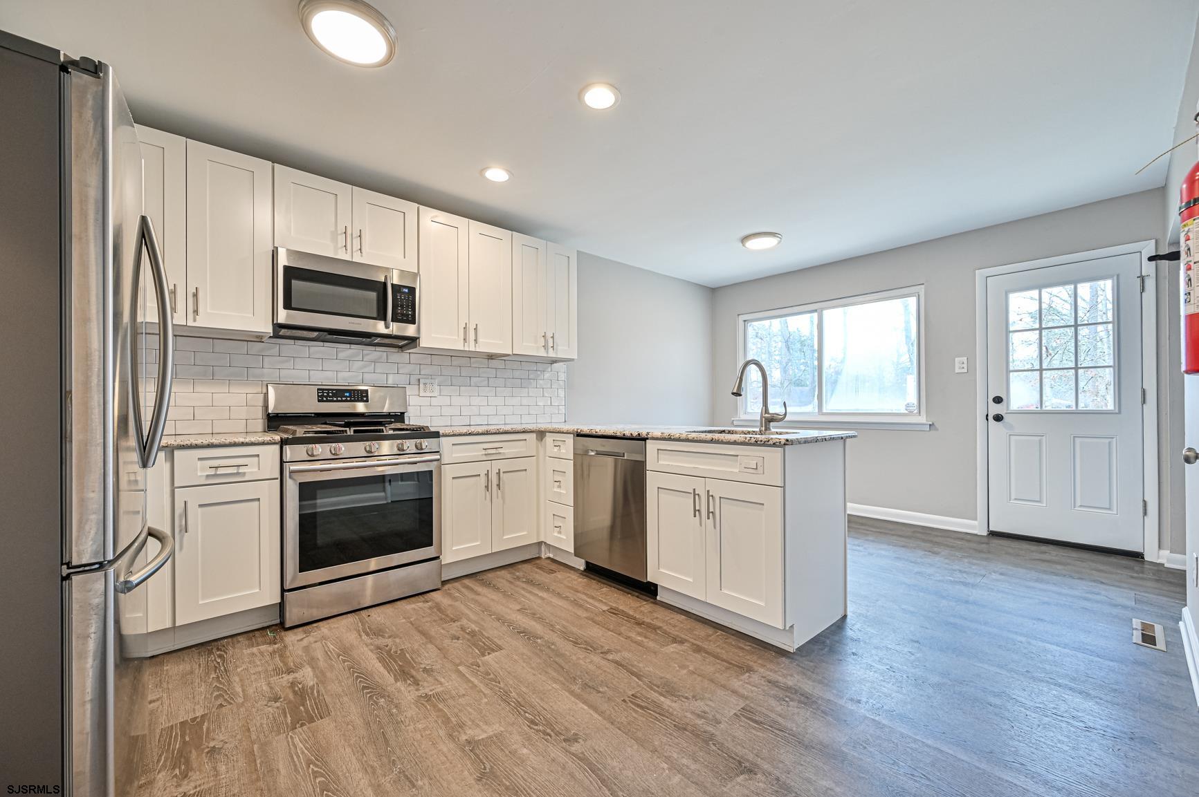 317 E Collings Dr