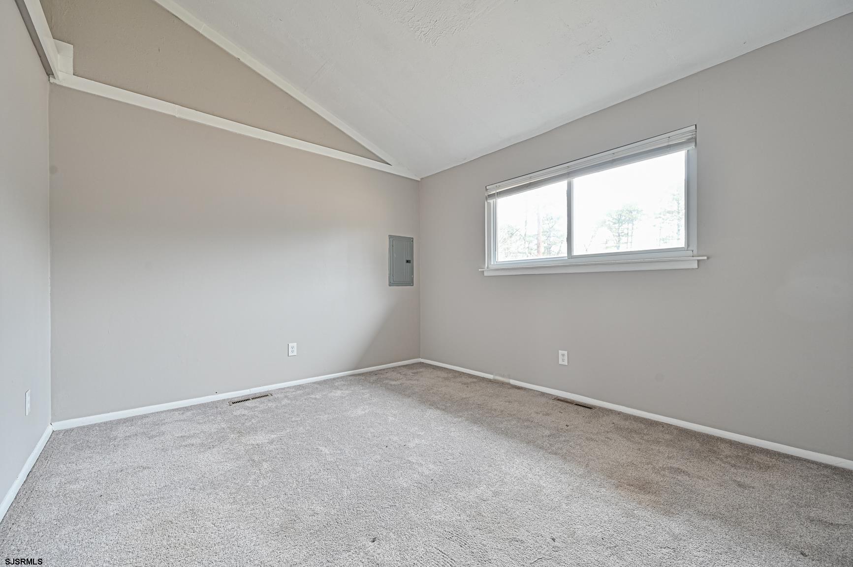 317 E Collings Dr