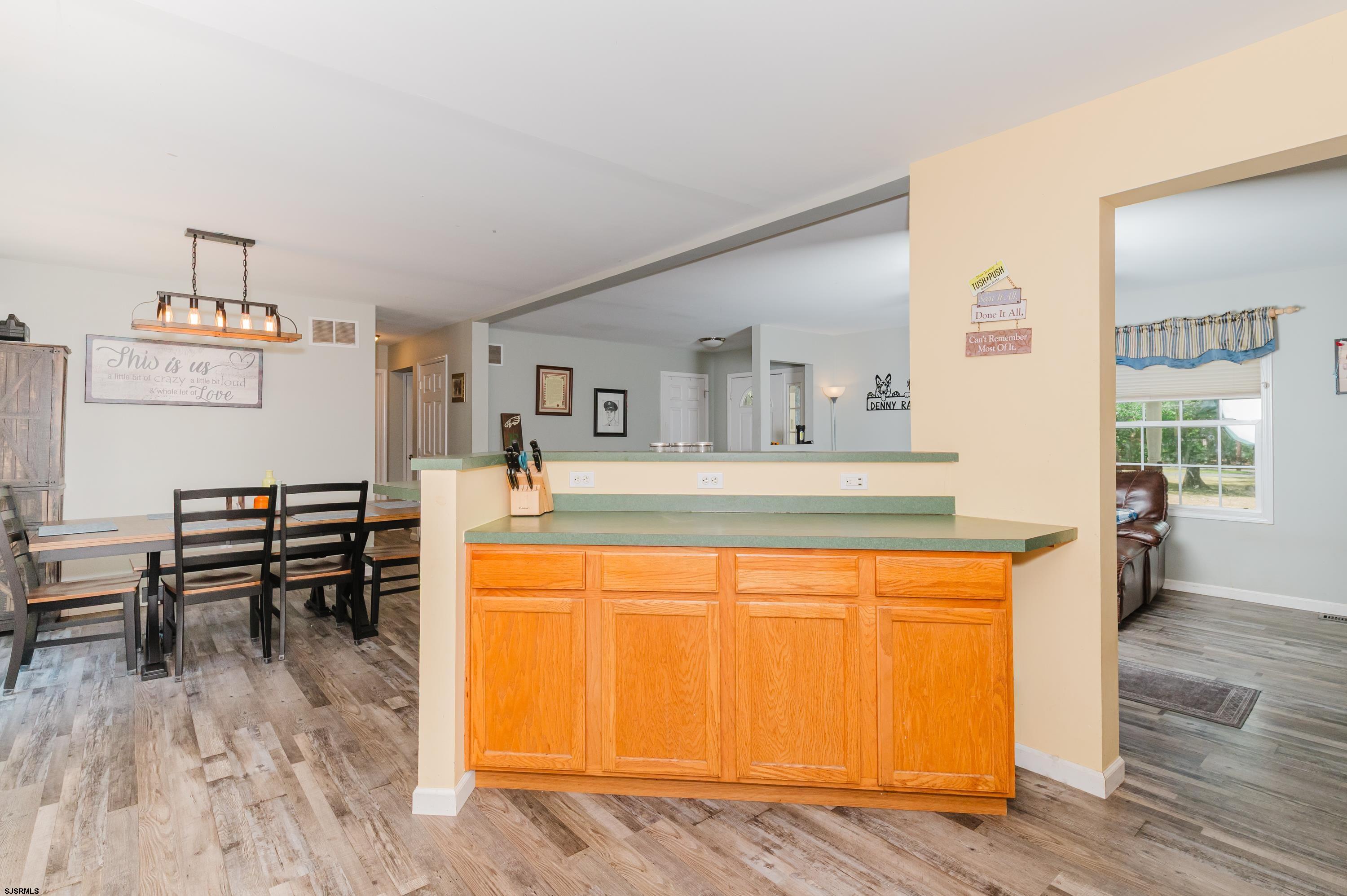 5435 Pleasant Mills
