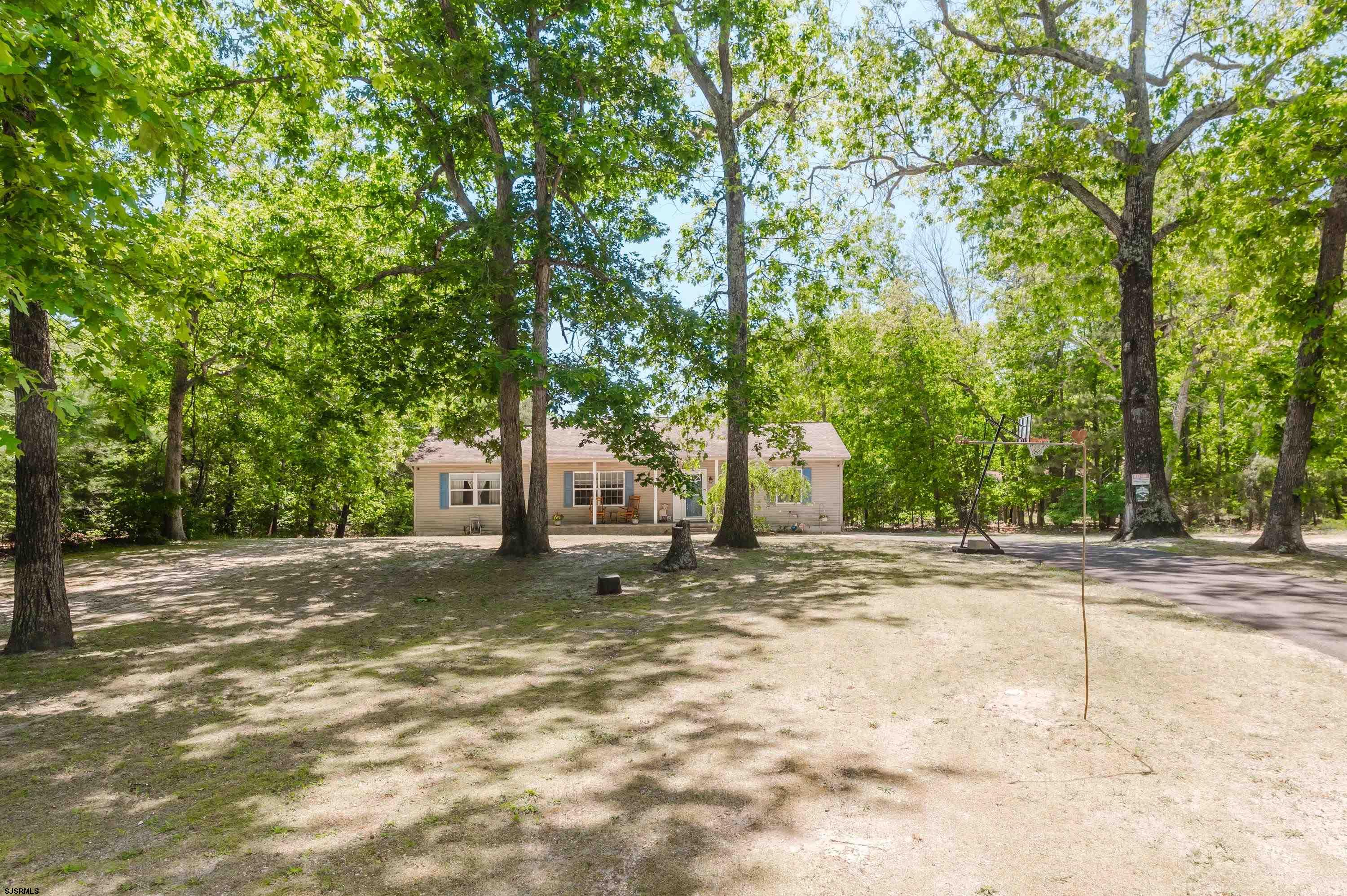 5435 Pleasant Mills