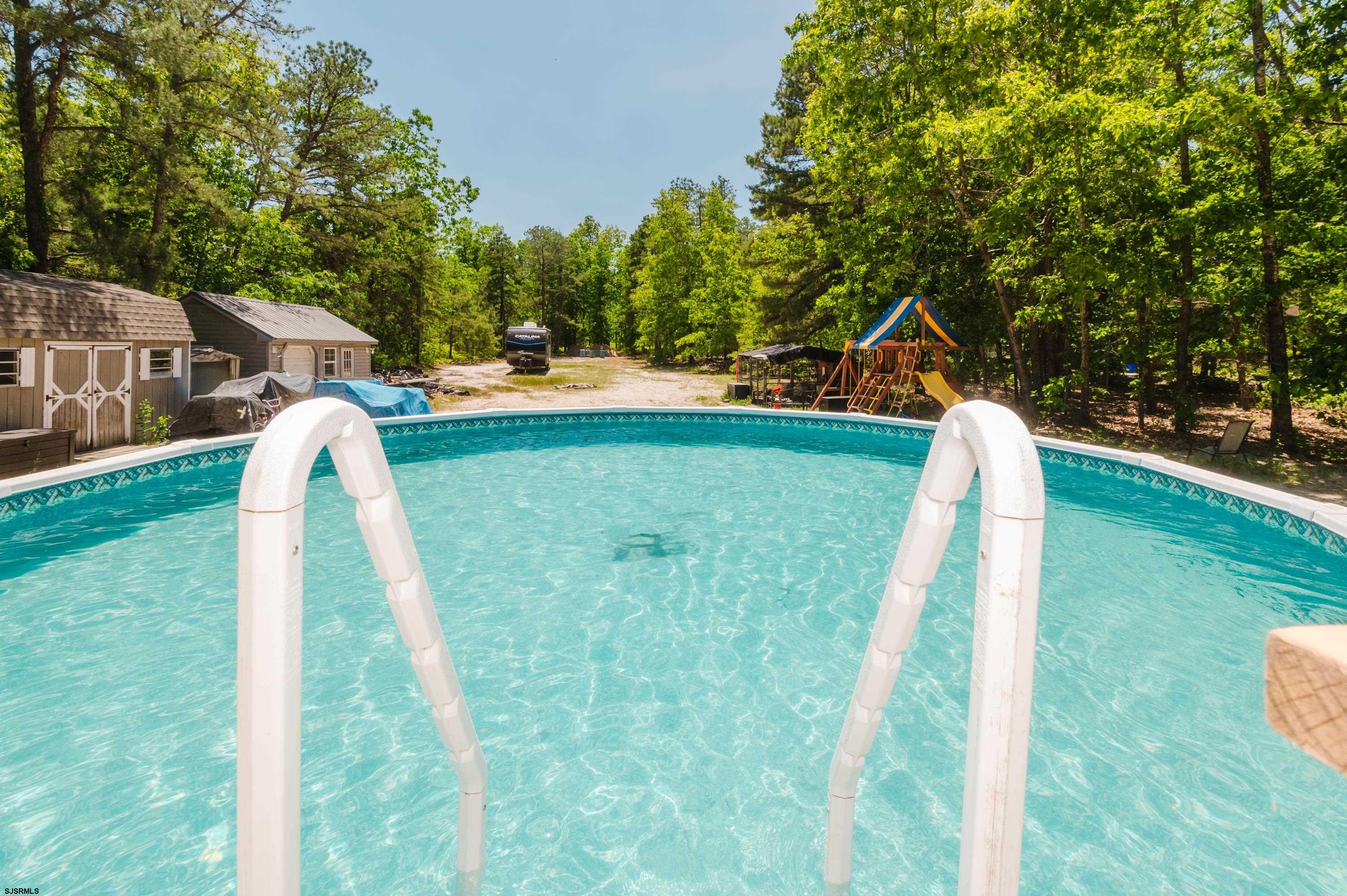 5435 Pleasant Mills