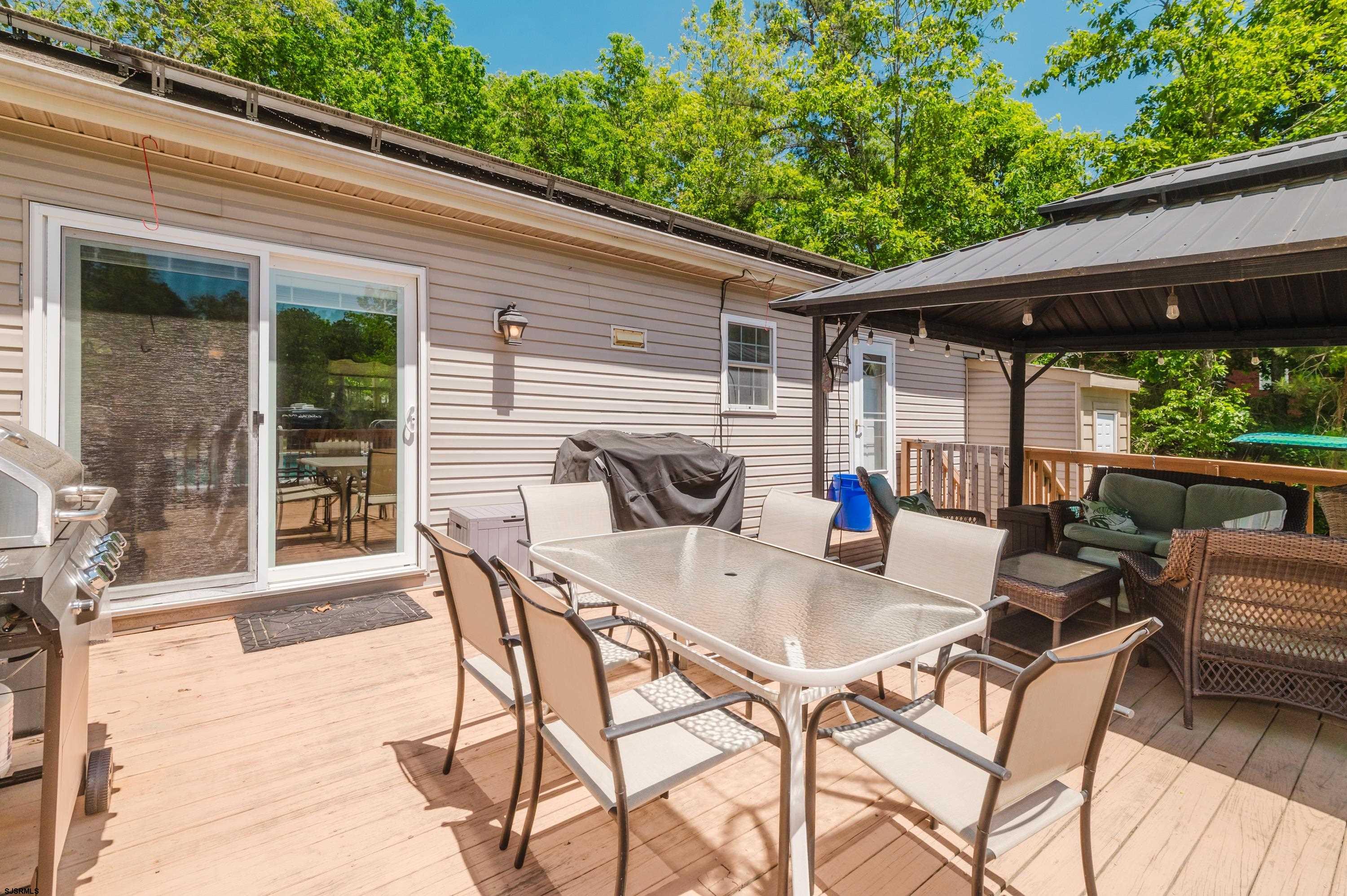 5435 Pleasant Mills