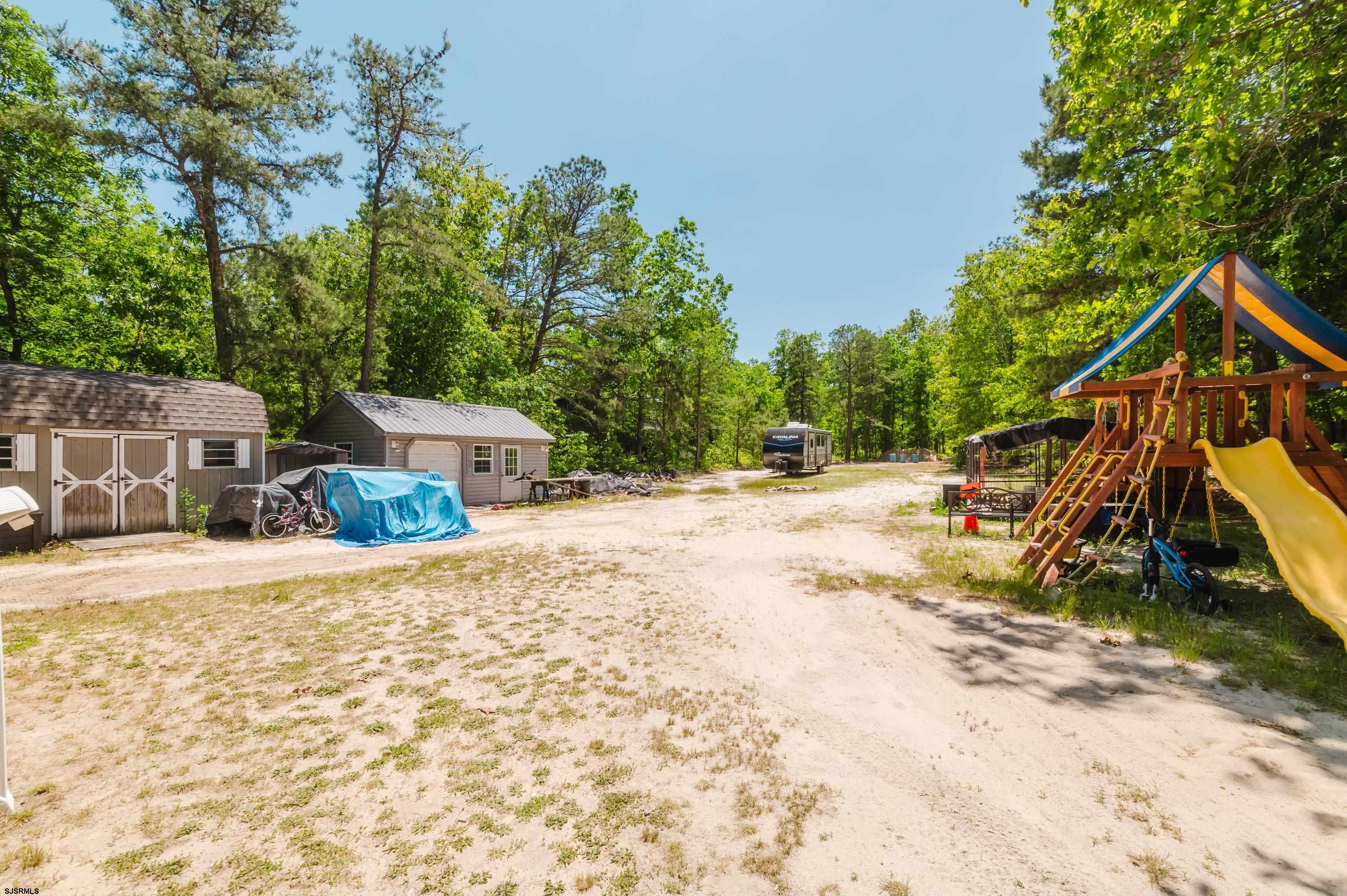 5435 Pleasant Mills