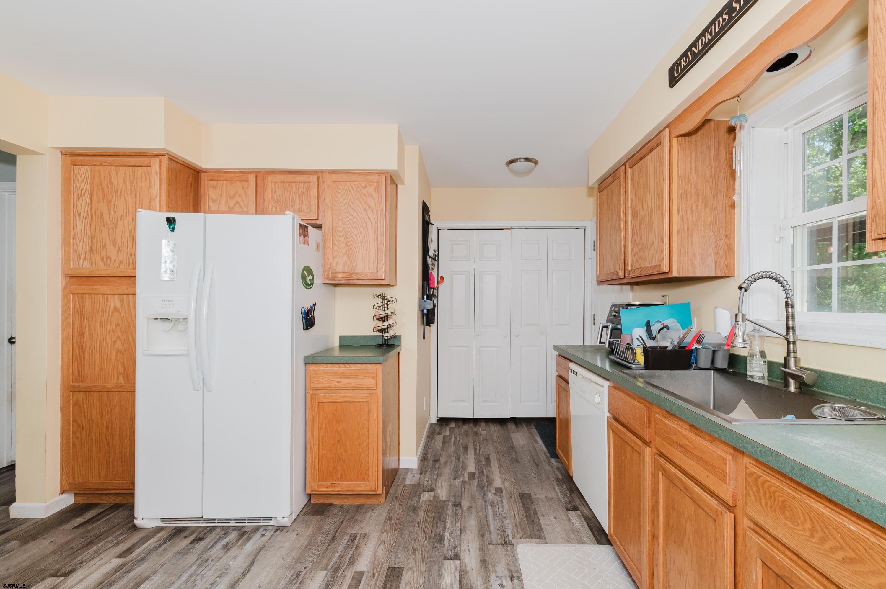 5435 Pleasant Mills