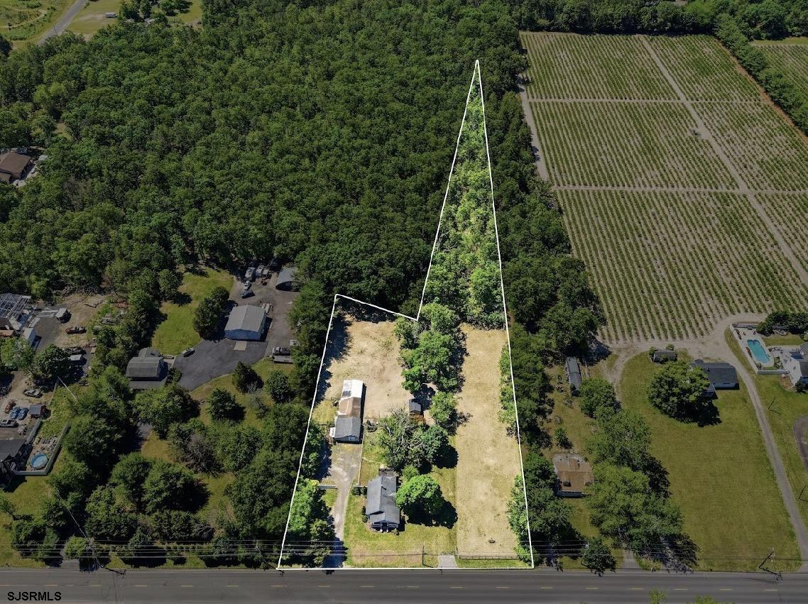 3431 Nesco Road - Picture 1