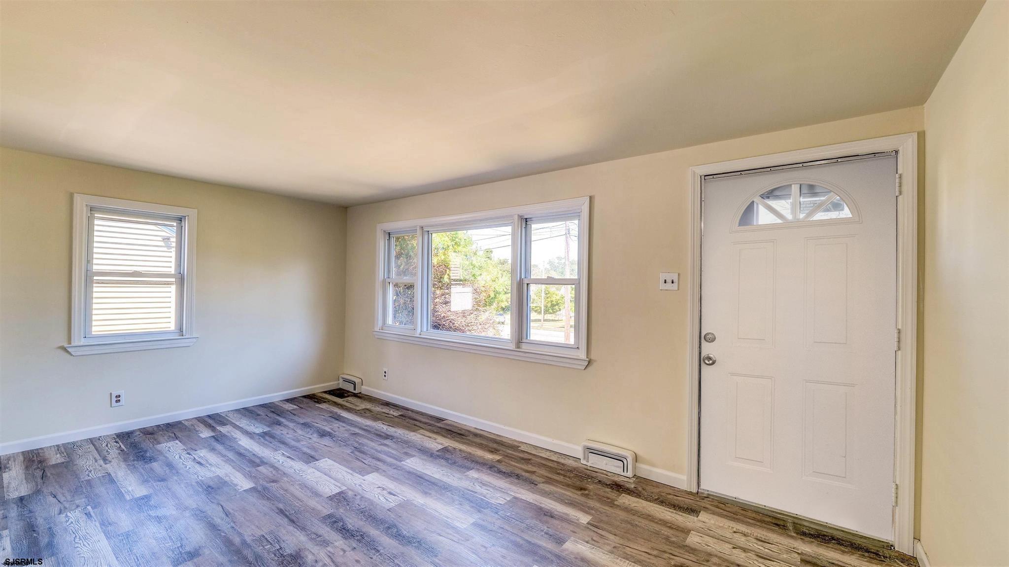 21 Larchmont Dr Dr - Picture 4