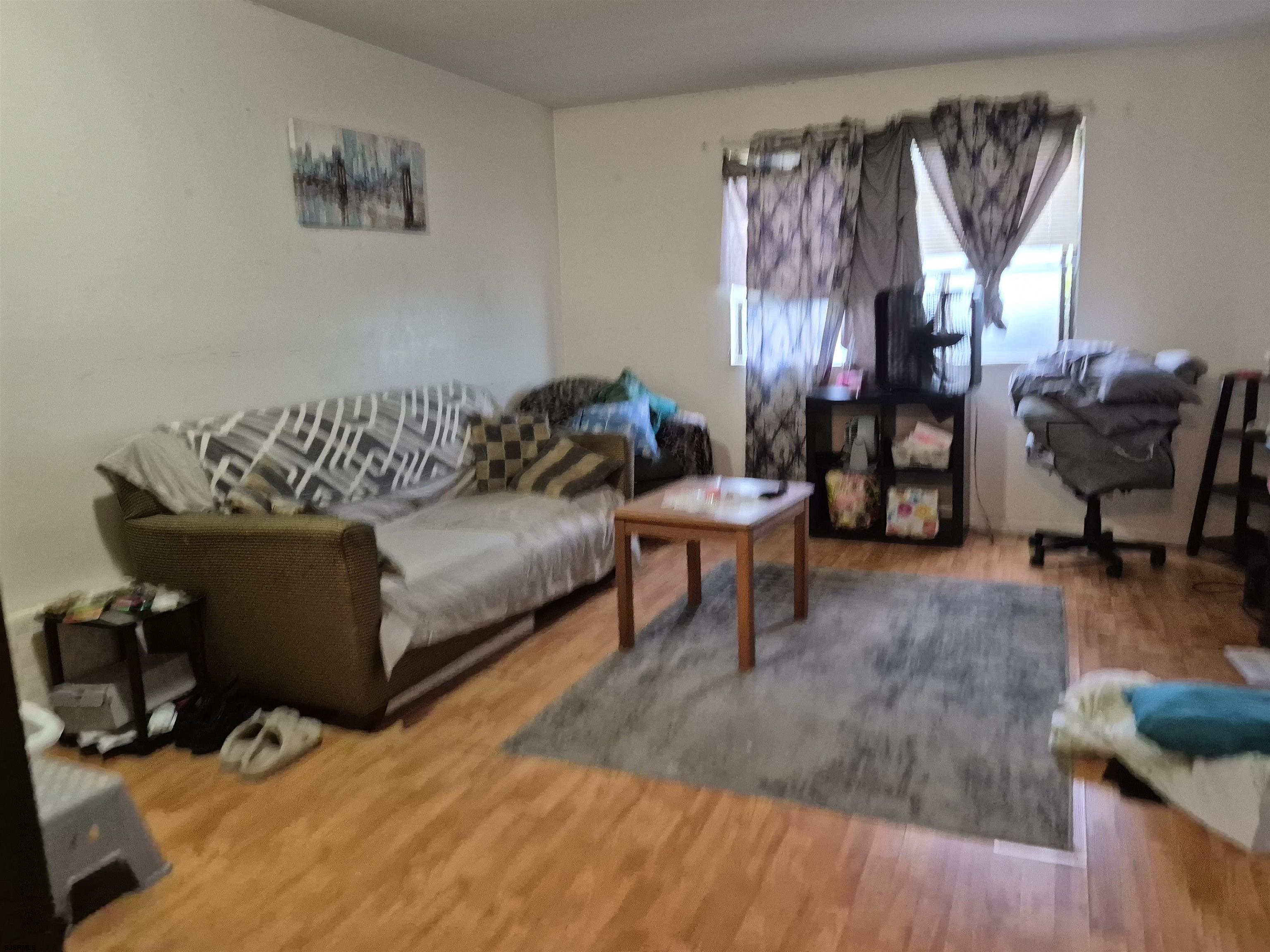 309 Noahs - Picture 3