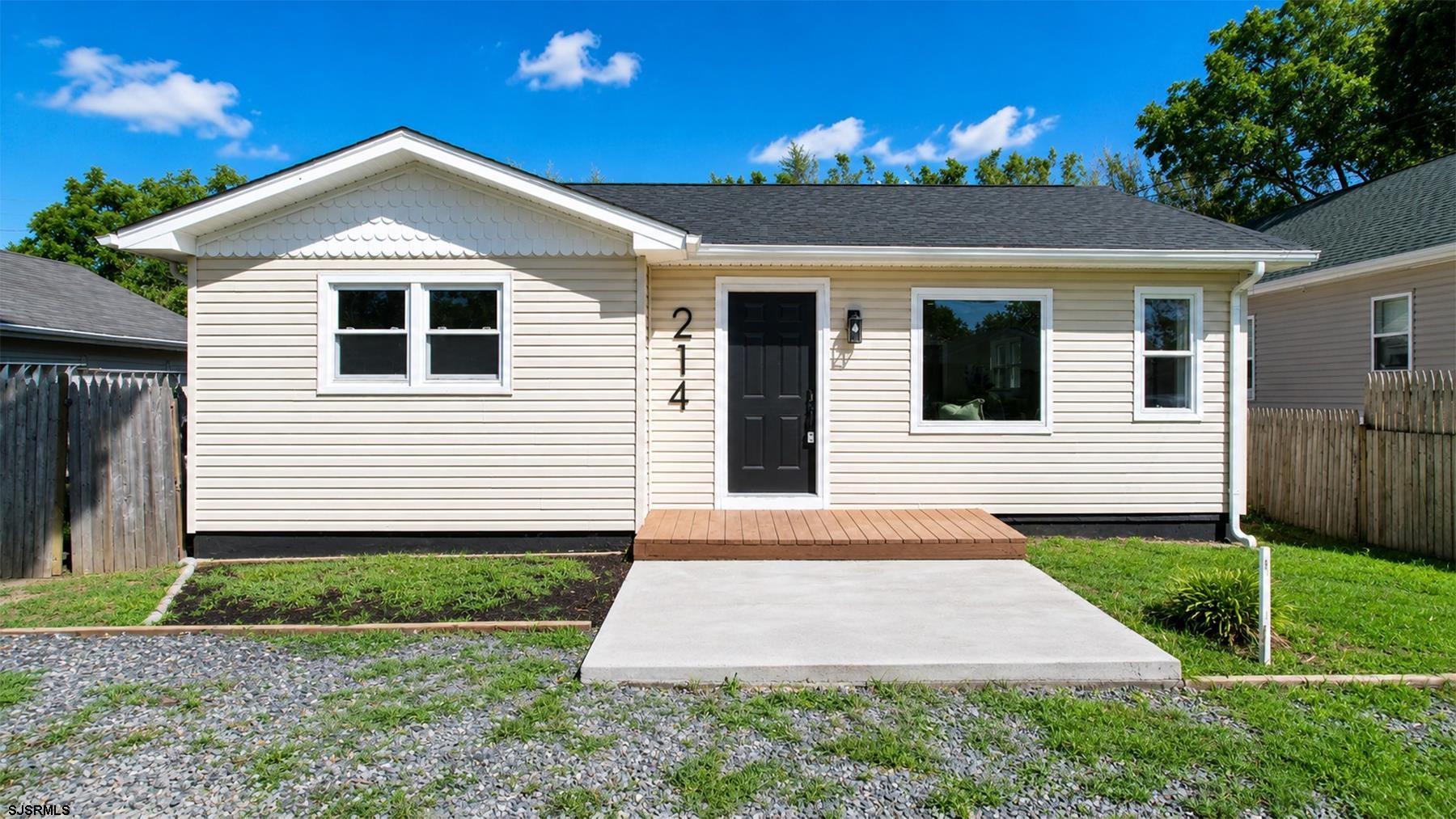 214 SCHOOL Ln - Picture 1