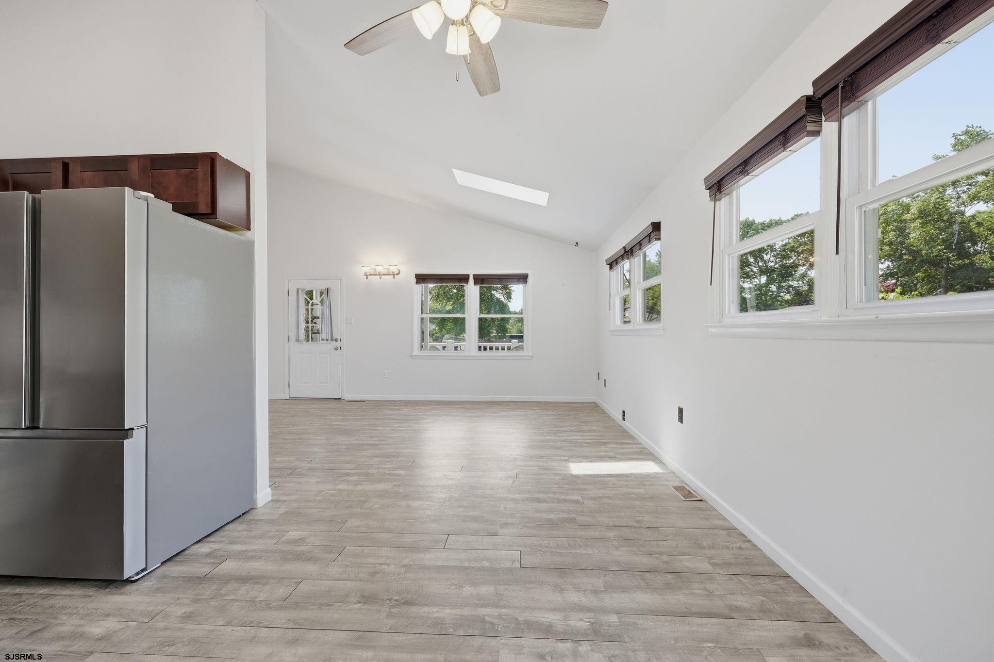 608698 | Photo 10