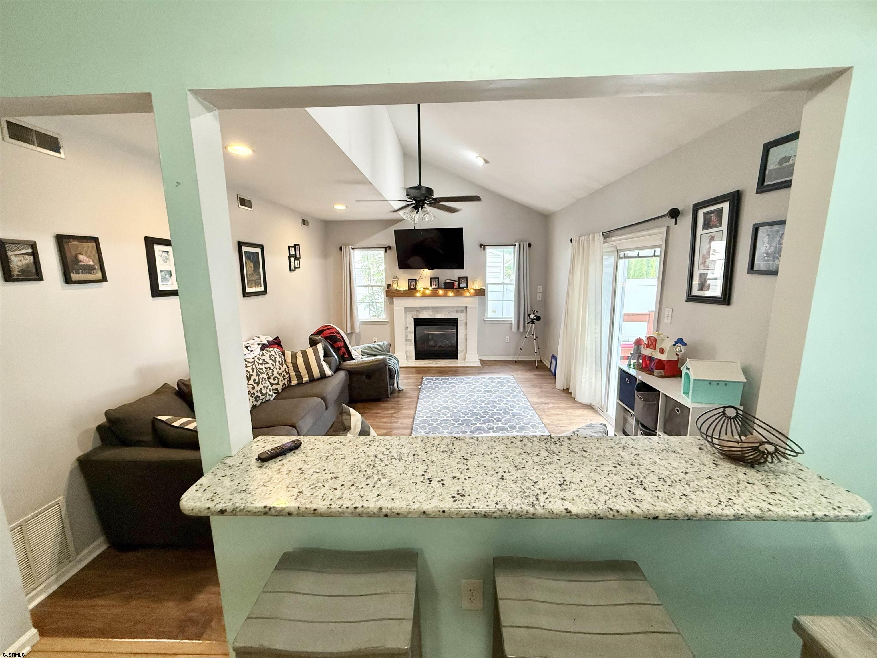 336 Orange Tree Avenue - Picture 3