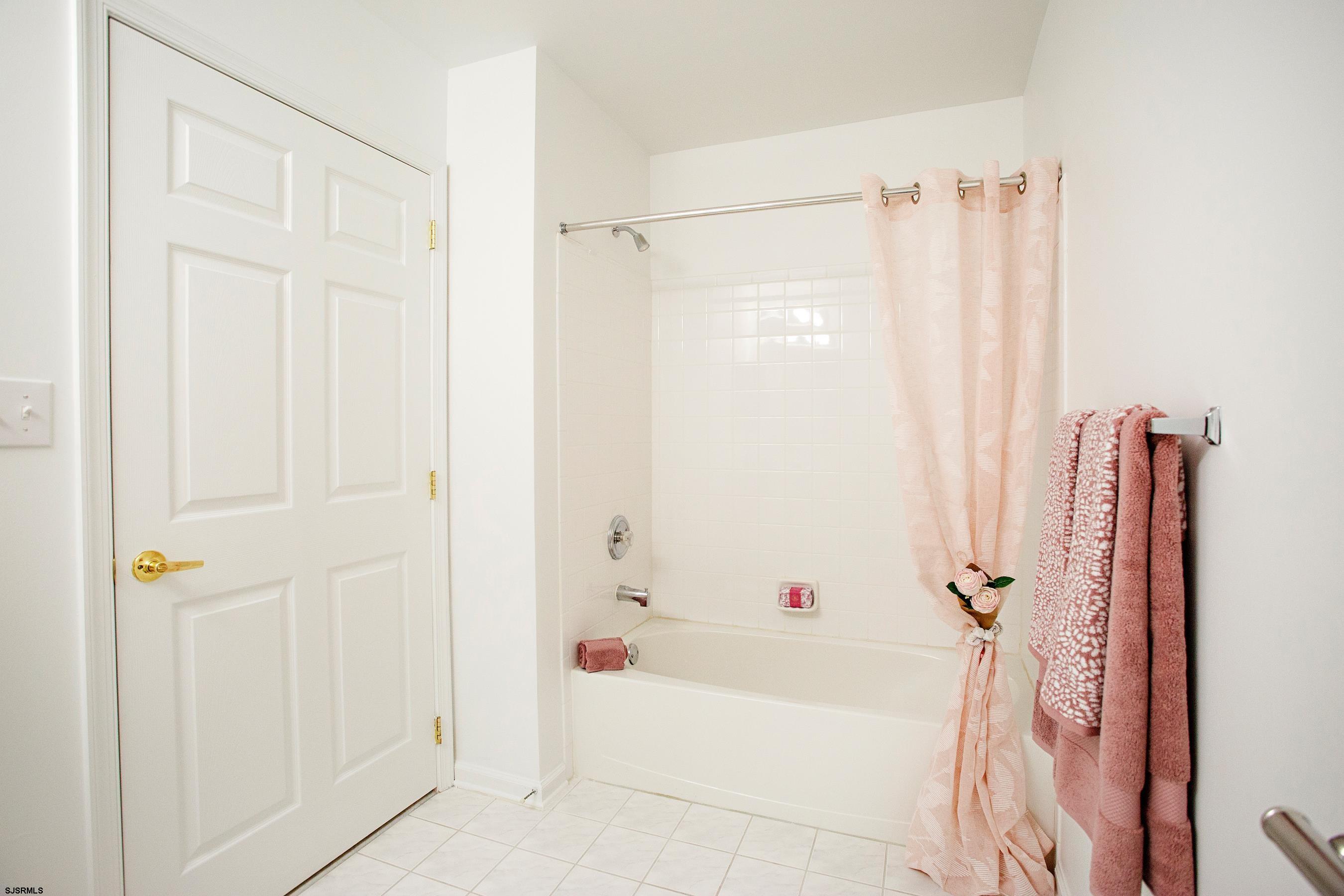 608778 | Photo 27