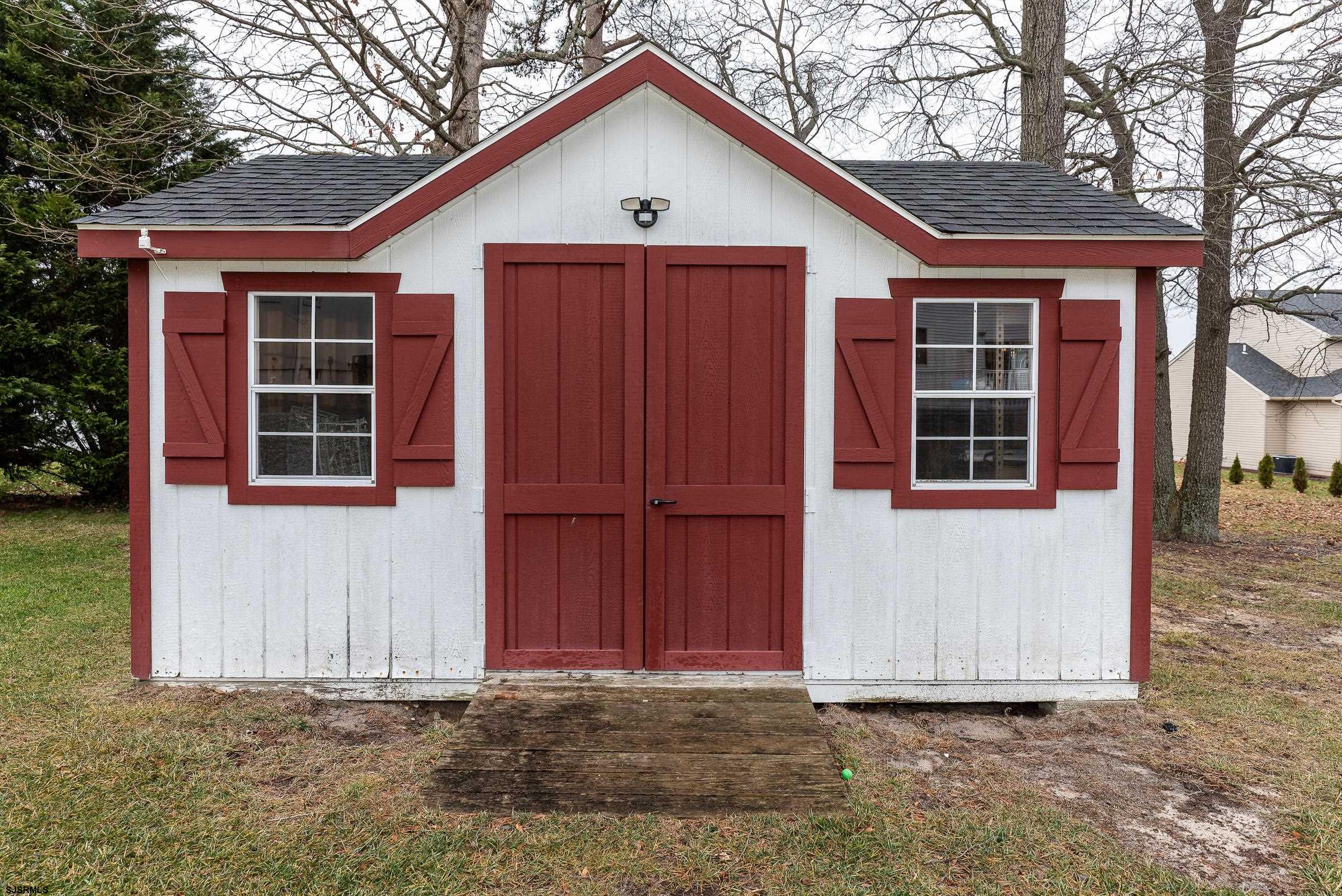 608784 | Photo 10