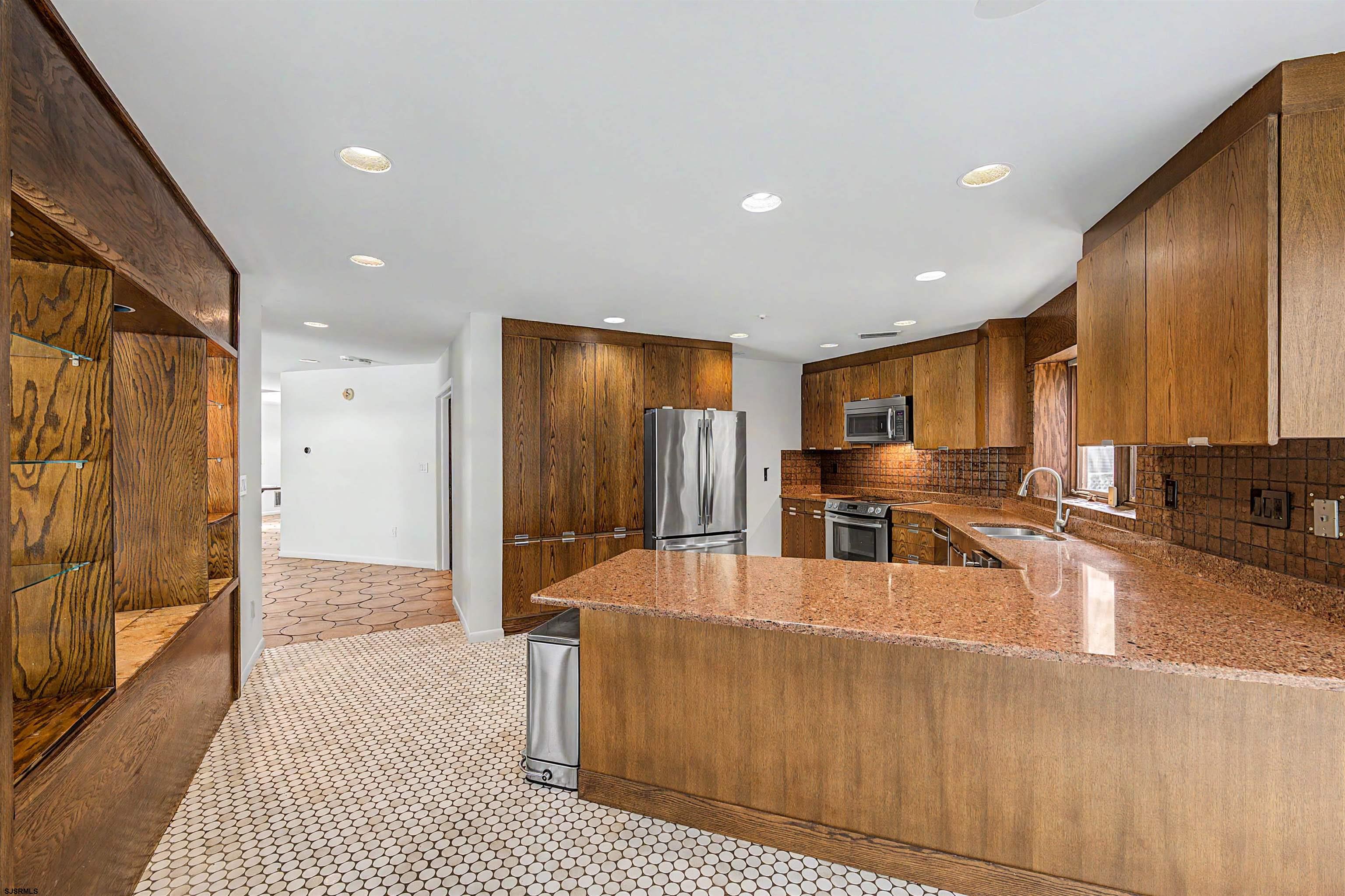 400 Pleasant Valley Avenue