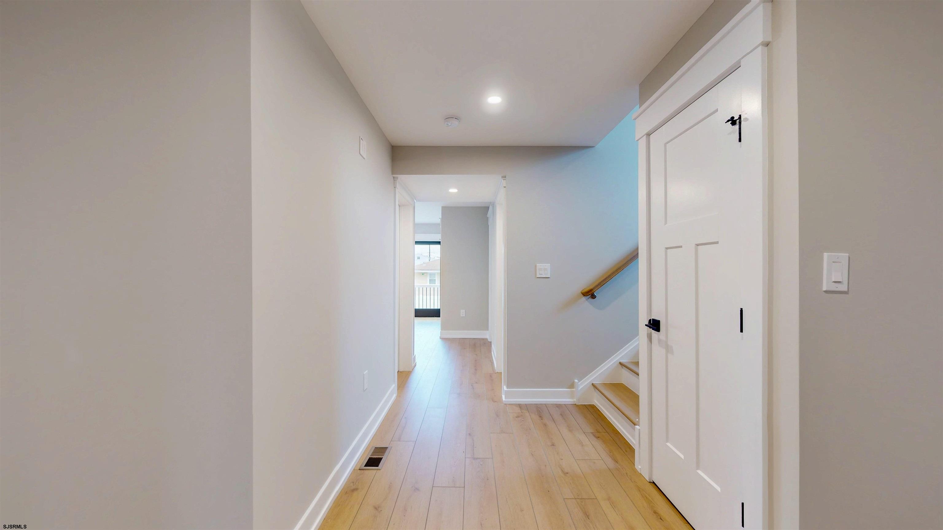 1600 W Brigantine Avenue