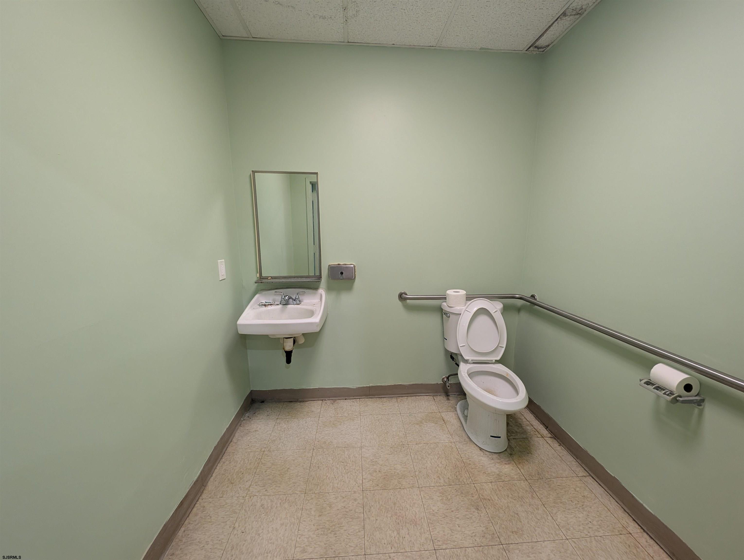 608831 | Photo 21