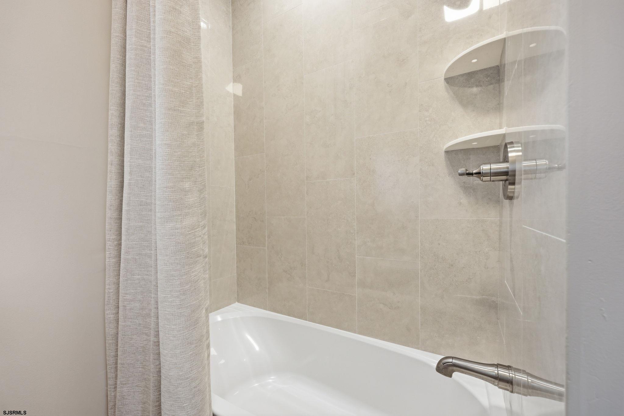 608834 | Photo 49