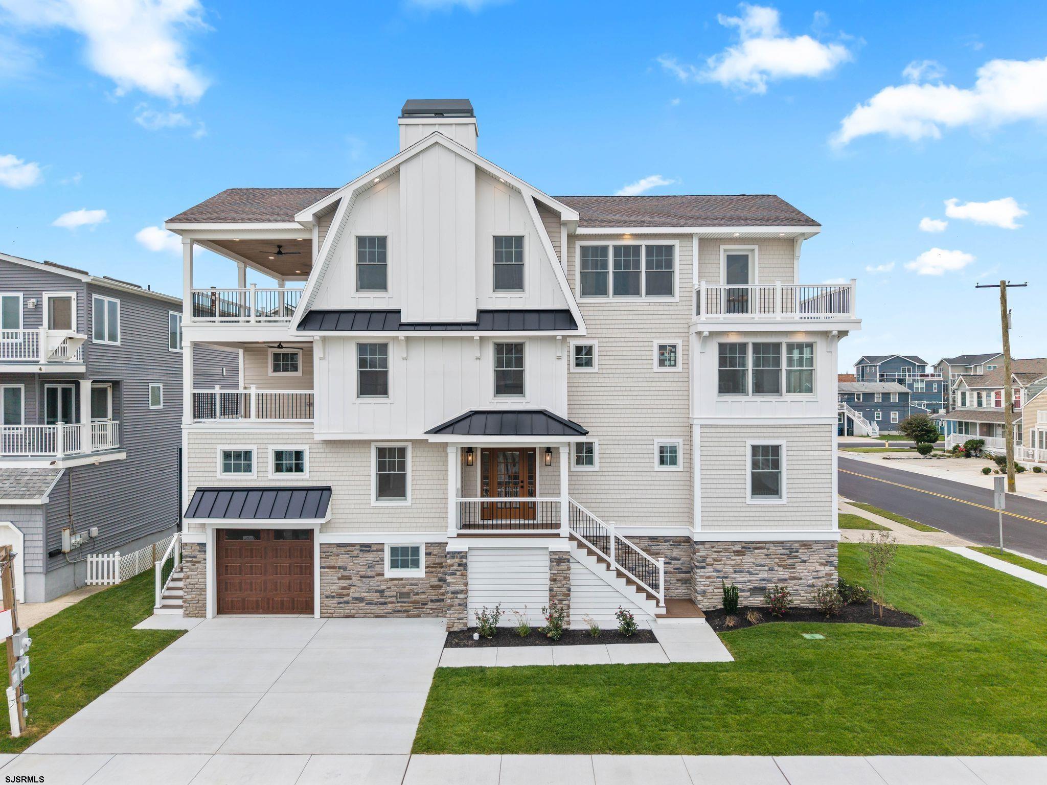 1106 E Beach Avenue - Picture 1