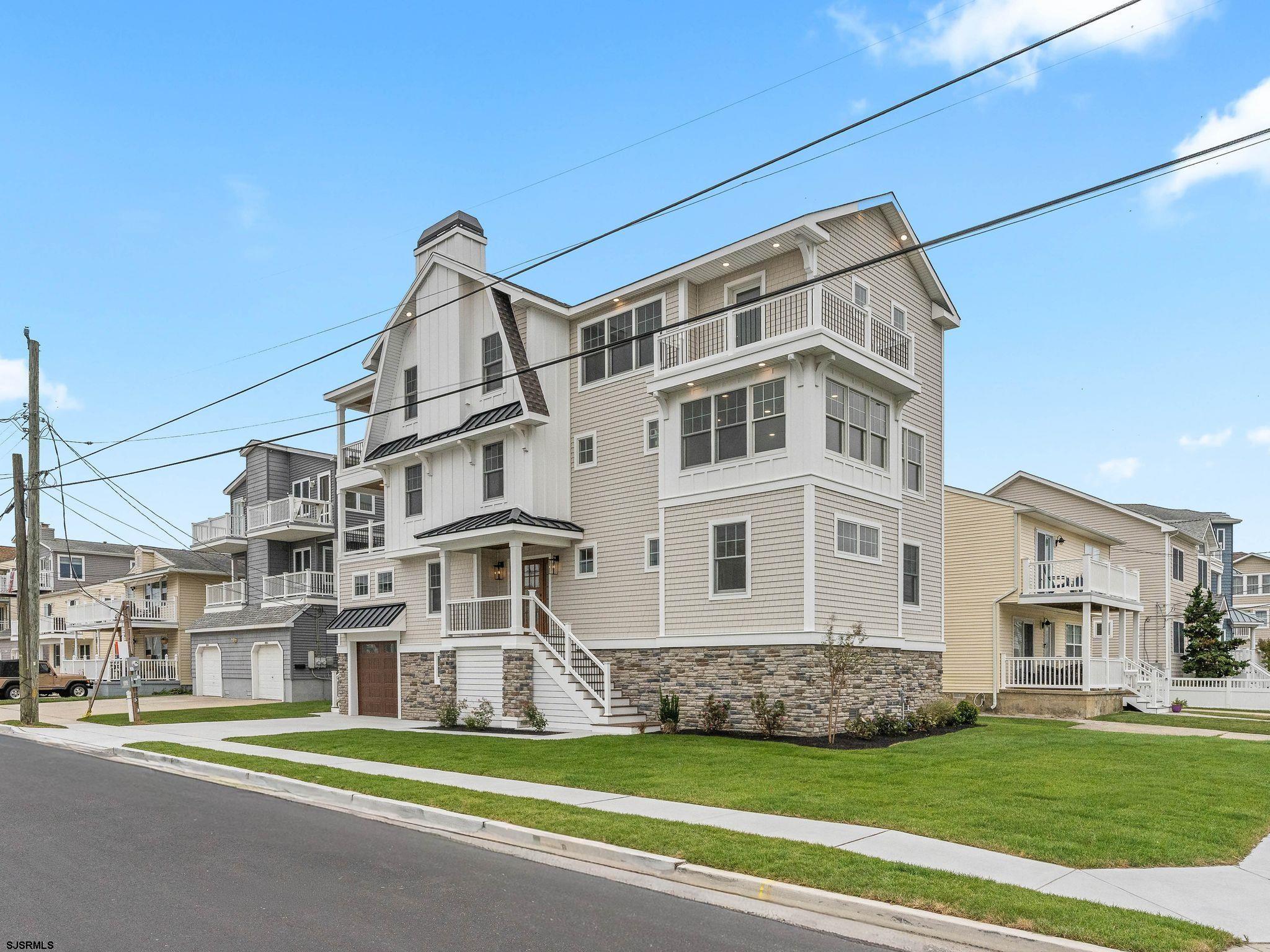 1106 E Beach Avenue - Picture 2