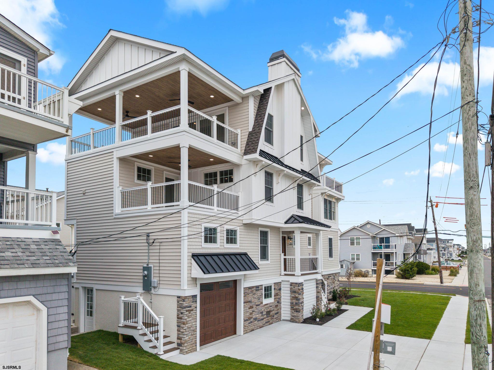 1106 E Beach Avenue