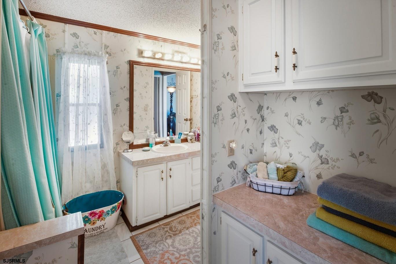 608945 | Photo 36