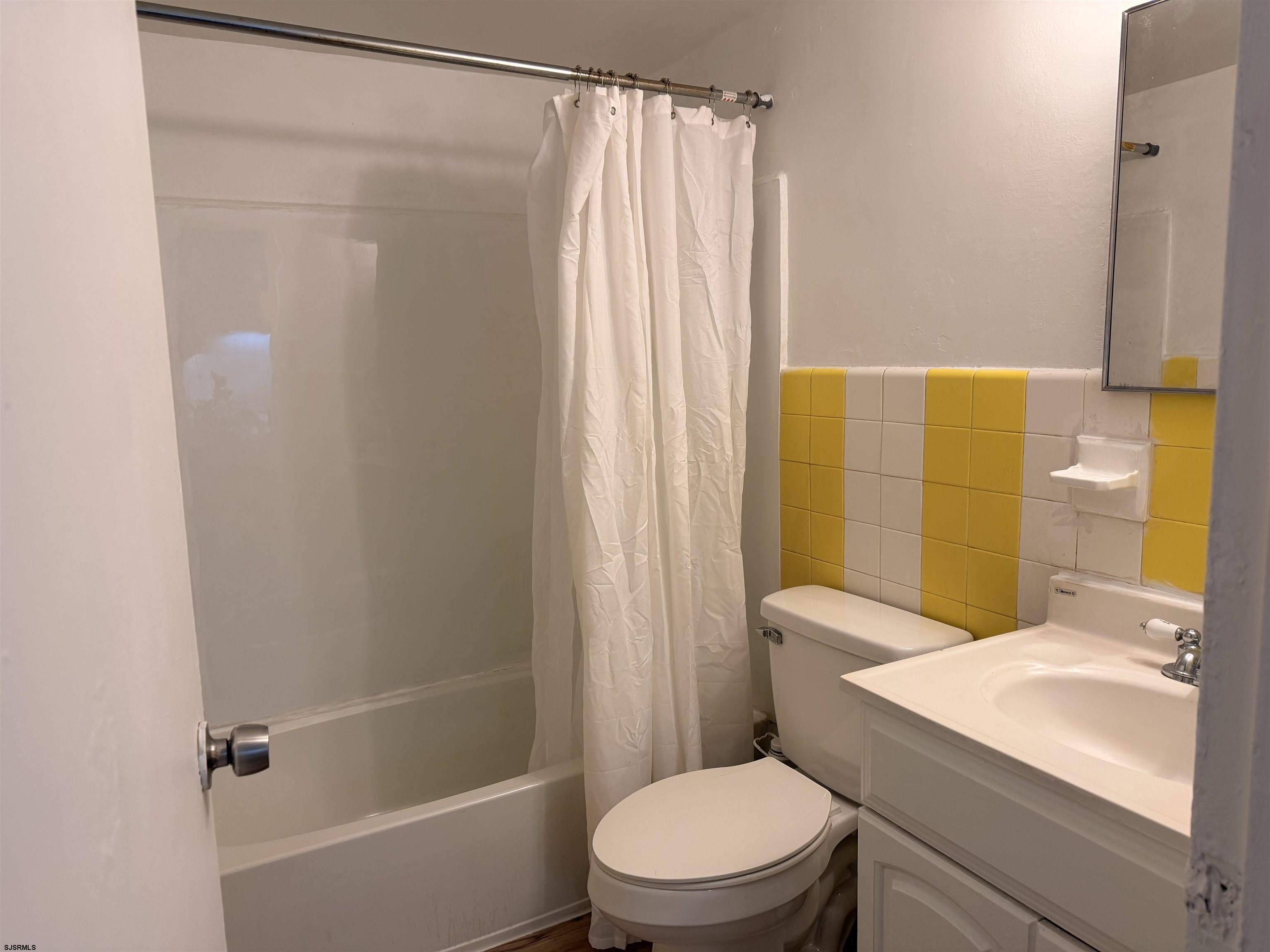 608971 | Photo 17
