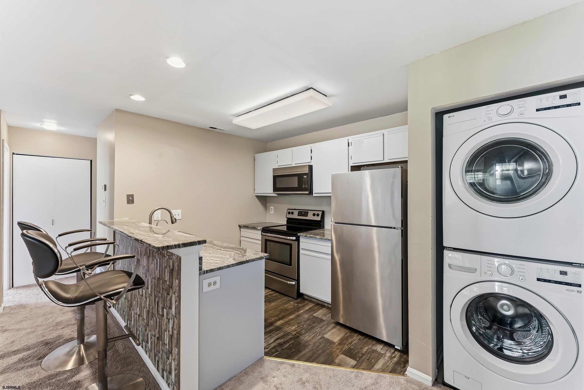 72 Meadow Ridge Road - Picture 3