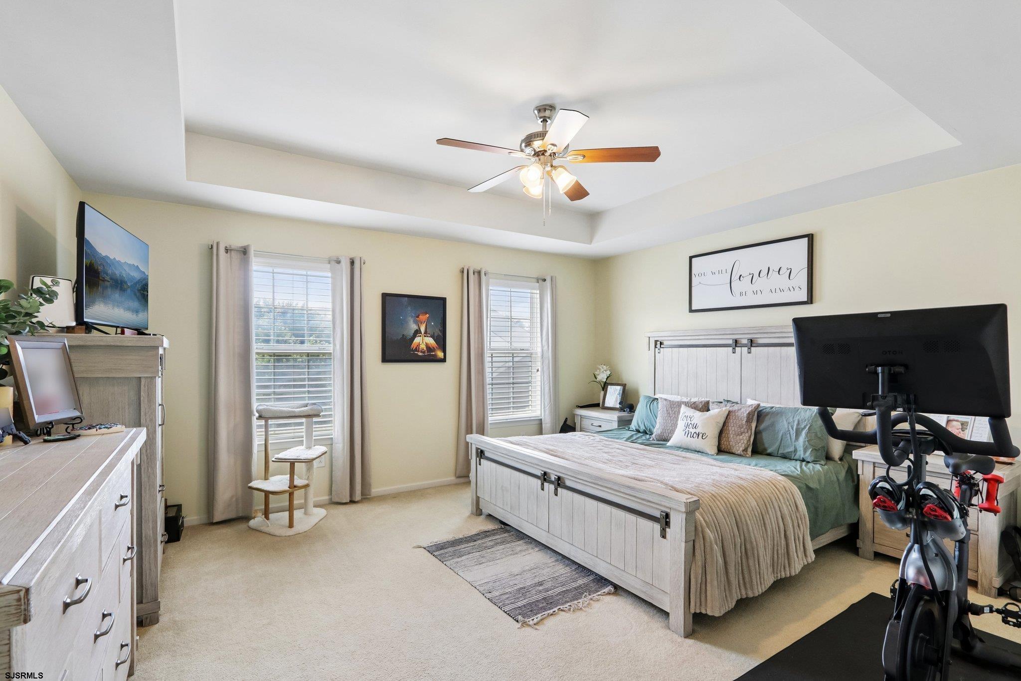60 Abington Ct