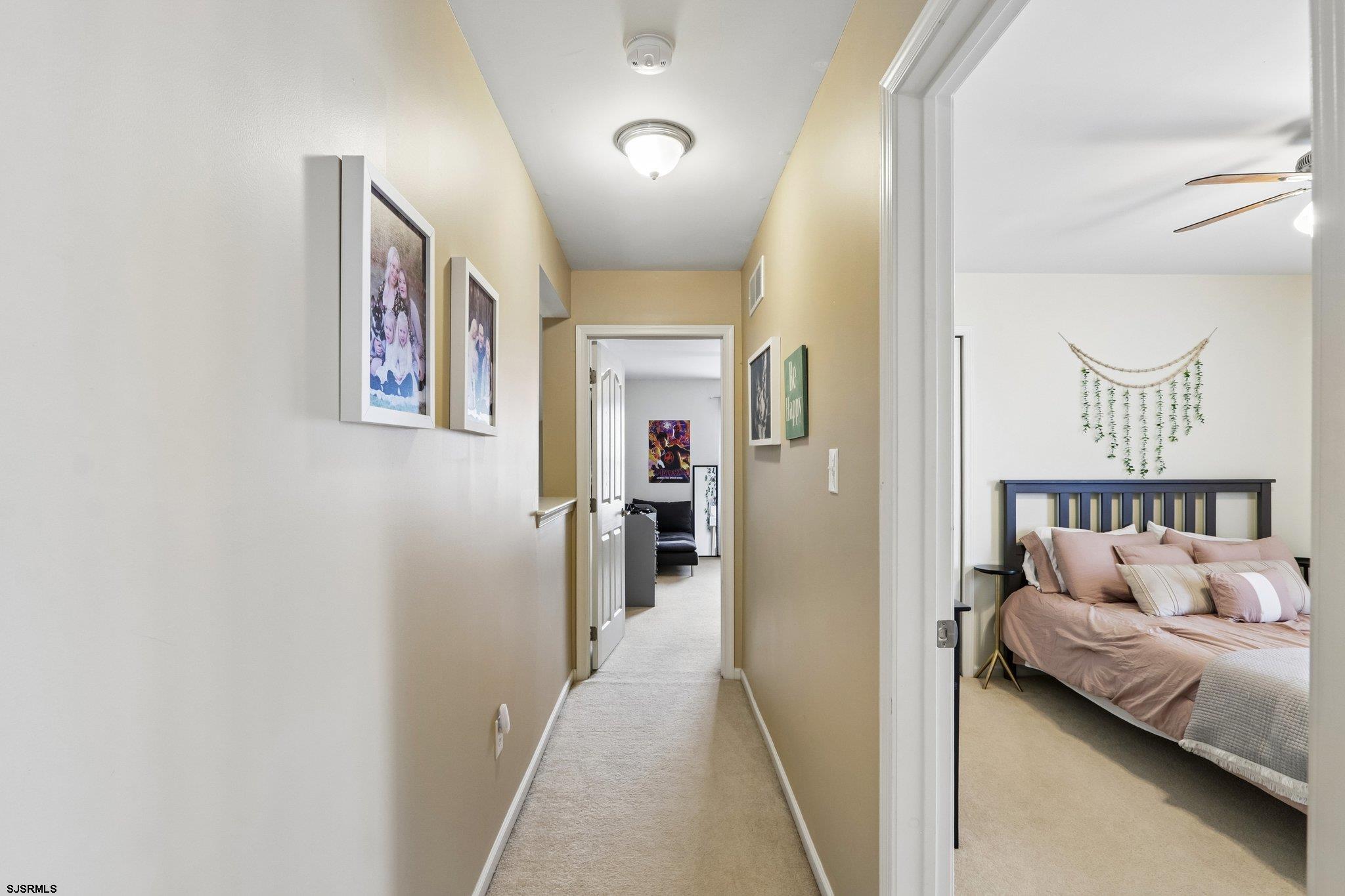 60 Abington Ct