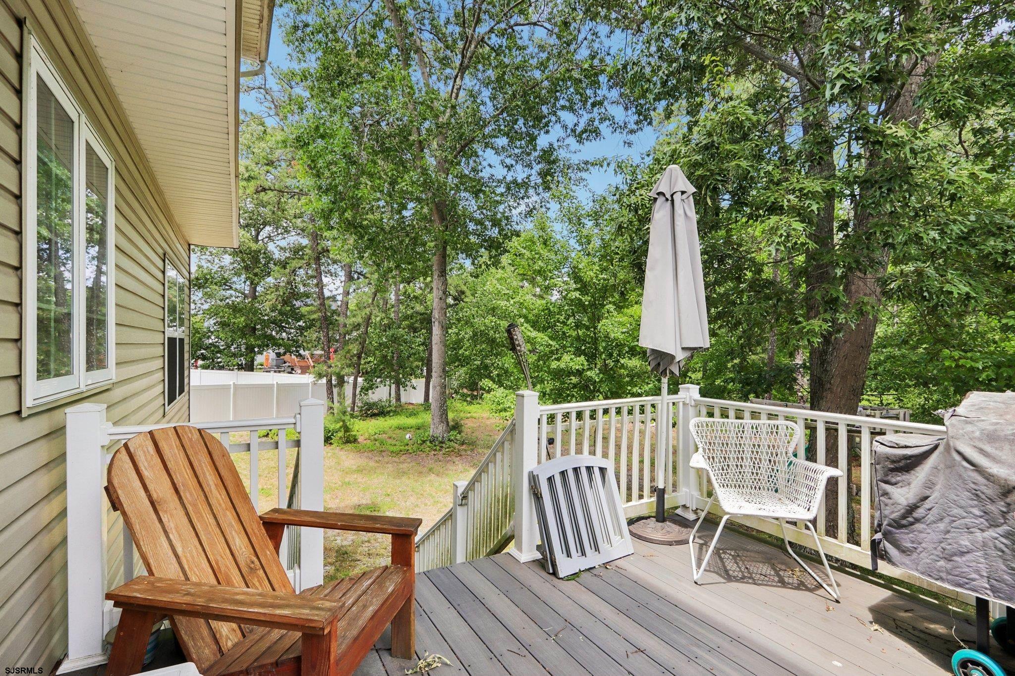 60 Abington Ct
