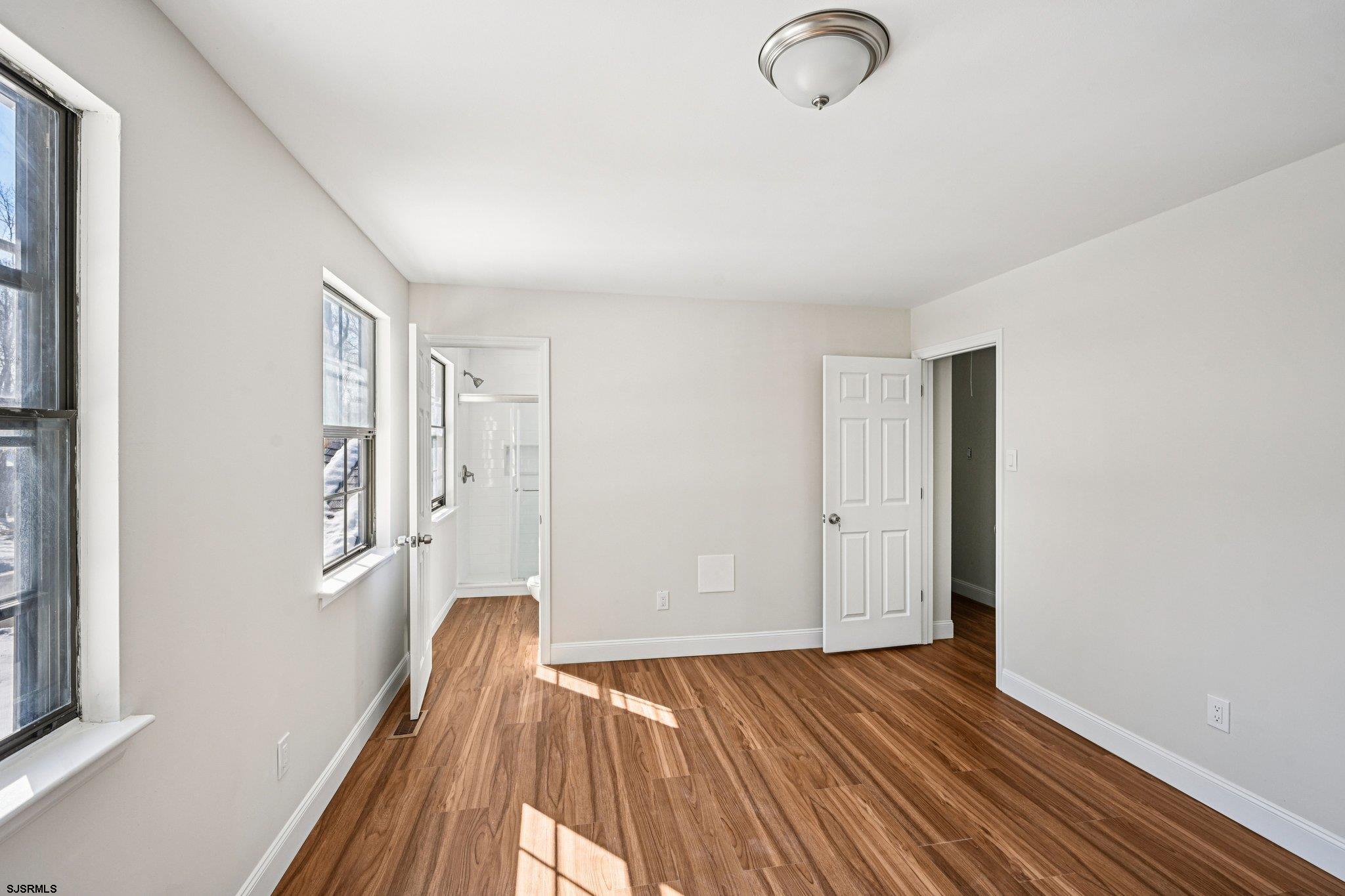 415 Vine Avenue