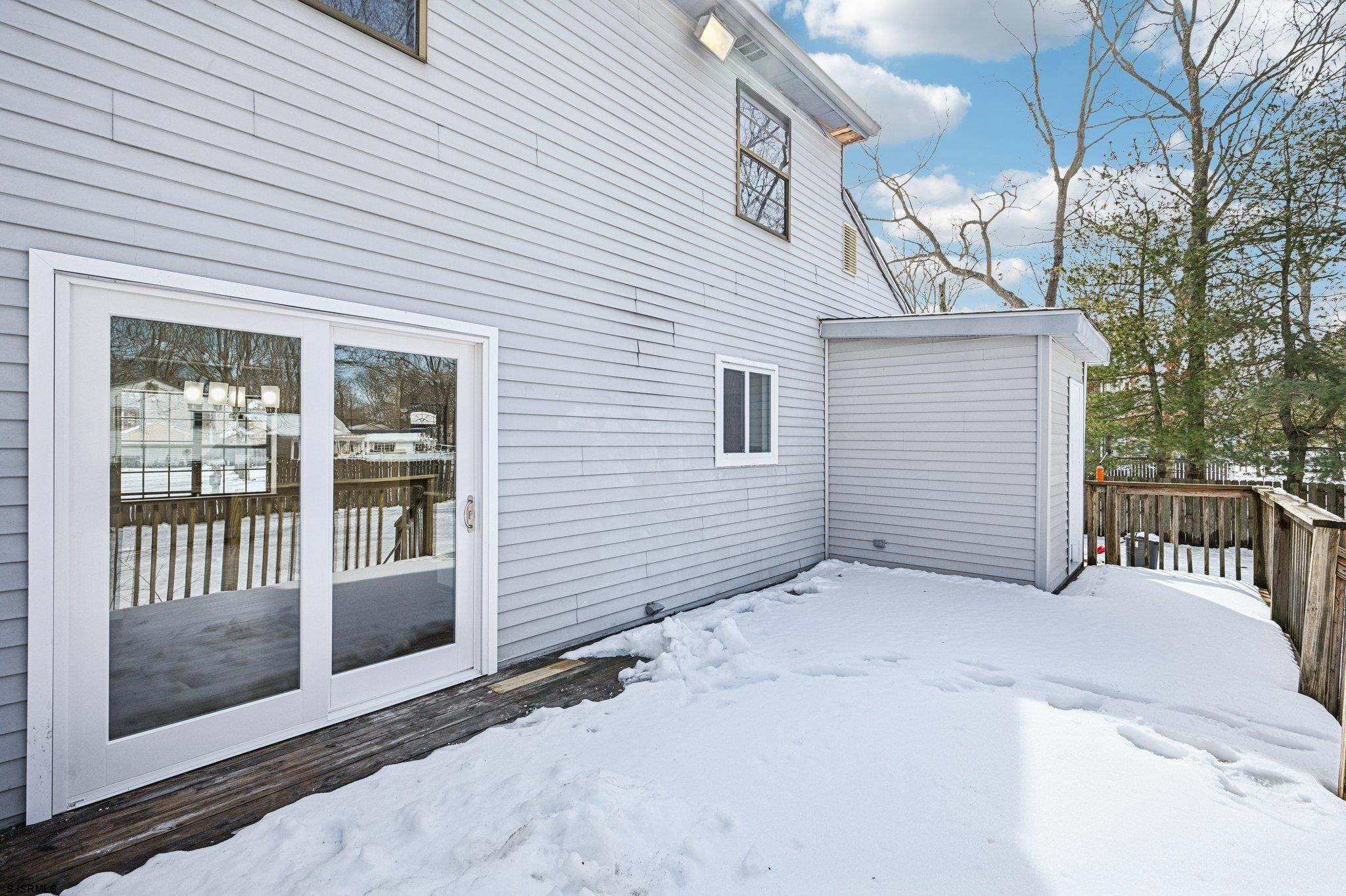 415 Vine Avenue