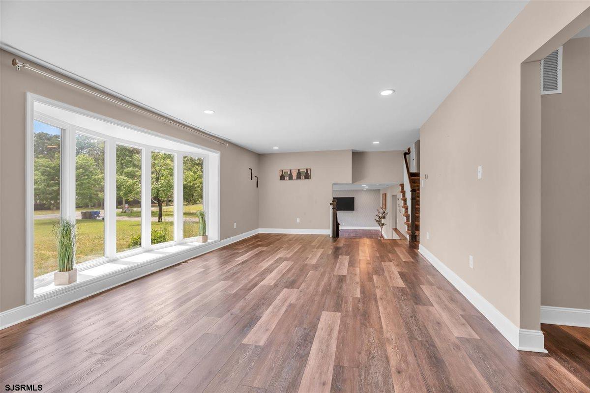 1161 Moss Mill Road