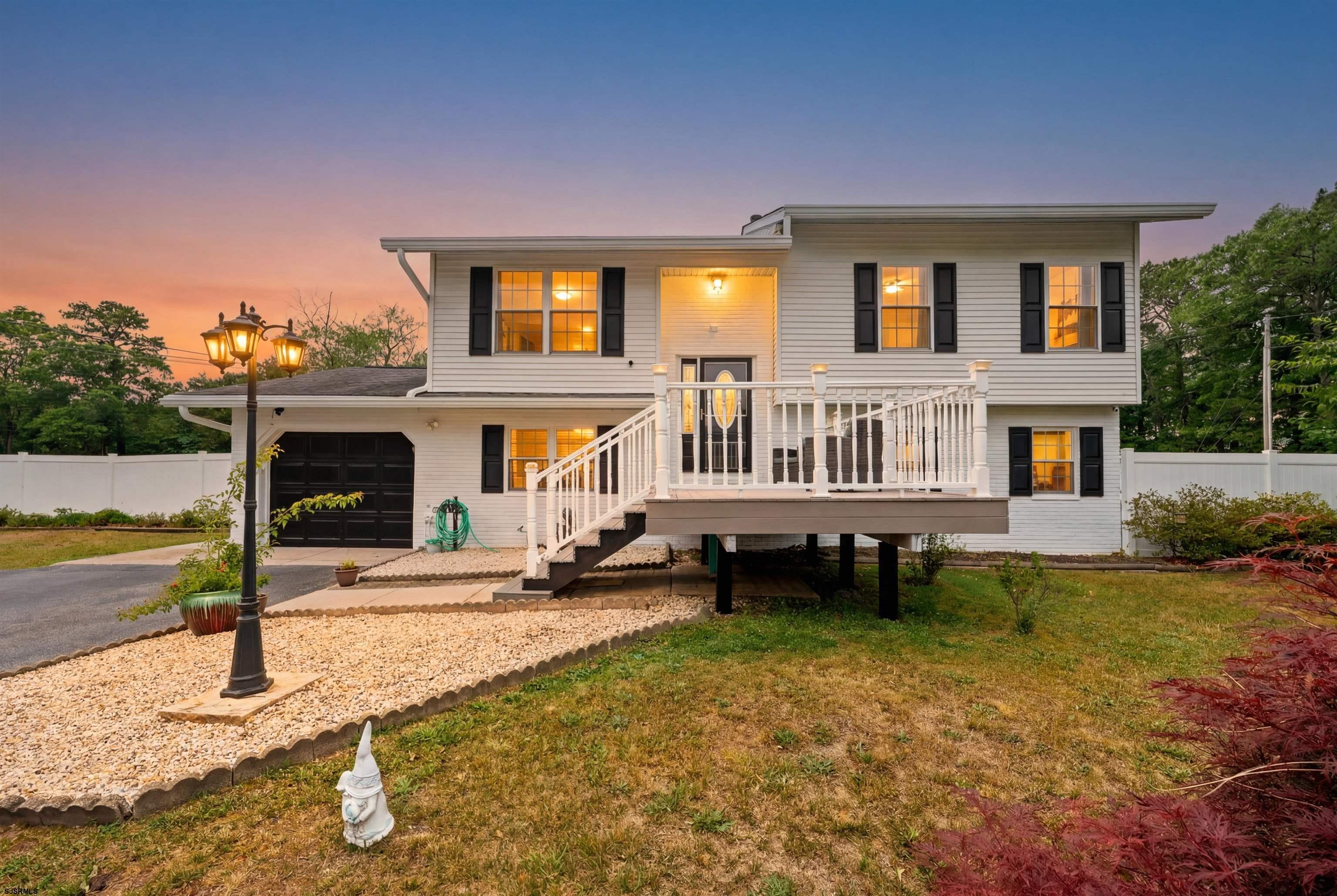 2 E Ridgewood Avenue - Galloway Township