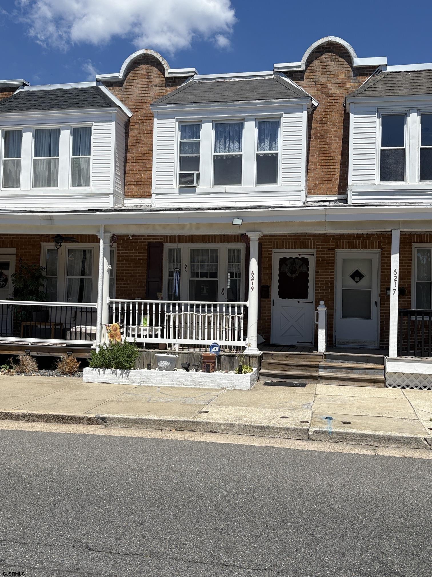 6219 Monmouth Avenue
