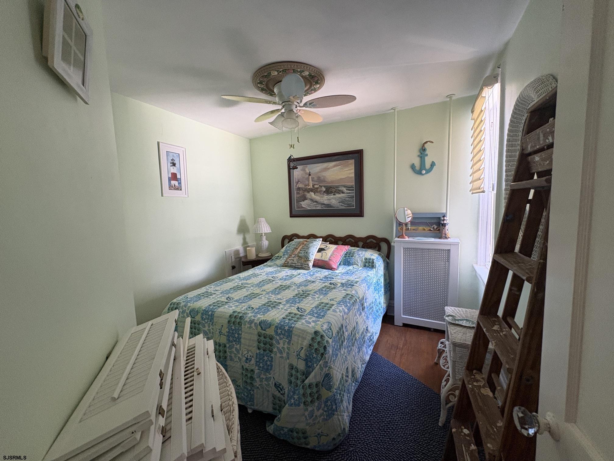 6219 Monmouth Avenue