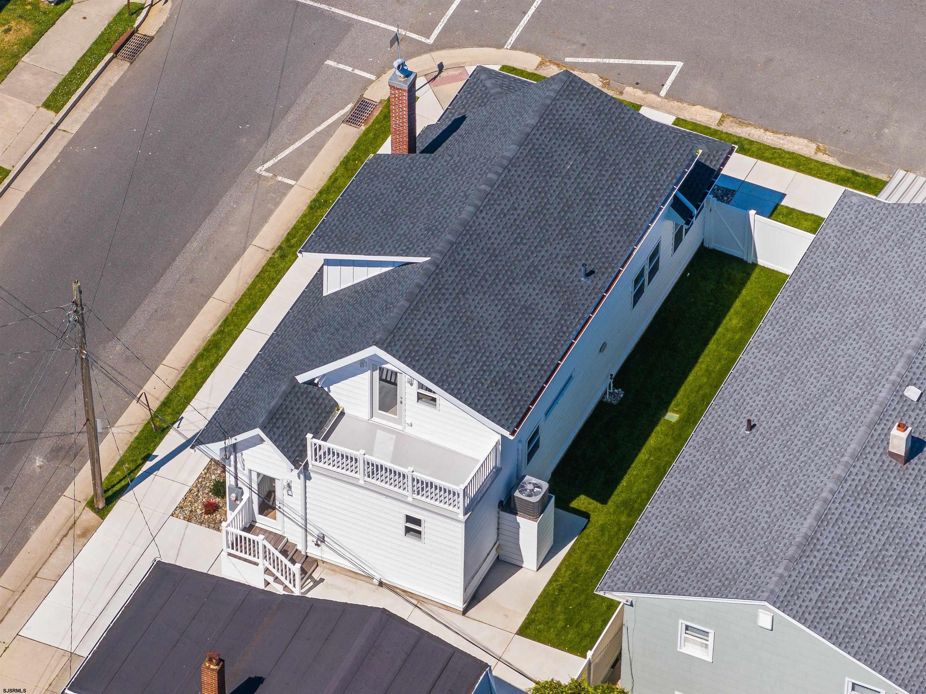 122 N Melbourne Avenue